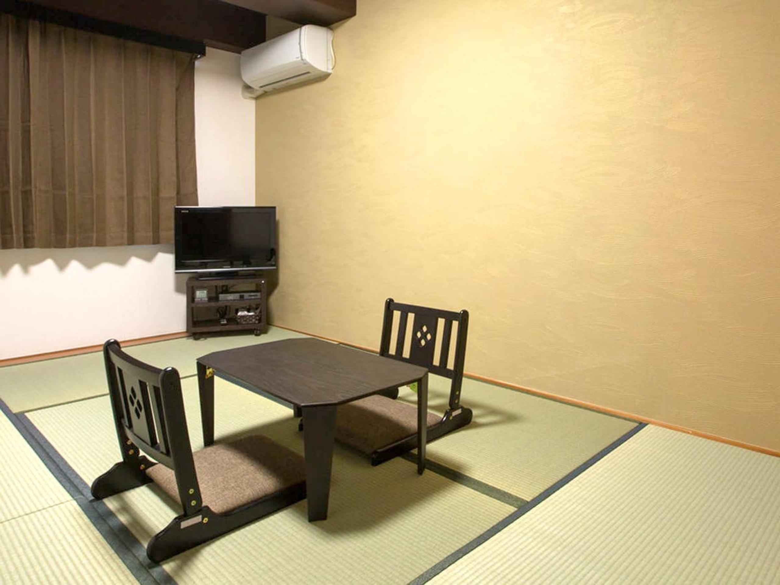 Japanese-Style Room photo 3