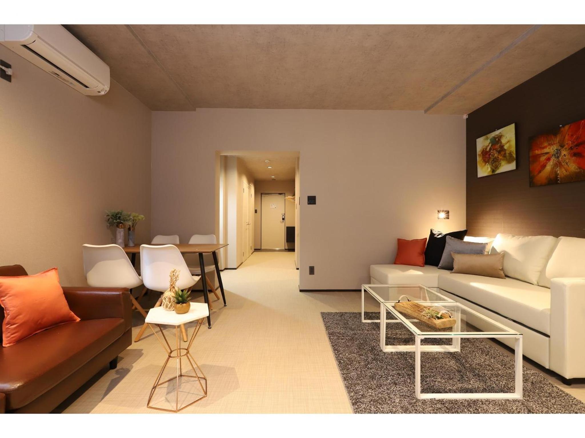 Family Room with Shower - Photo 8