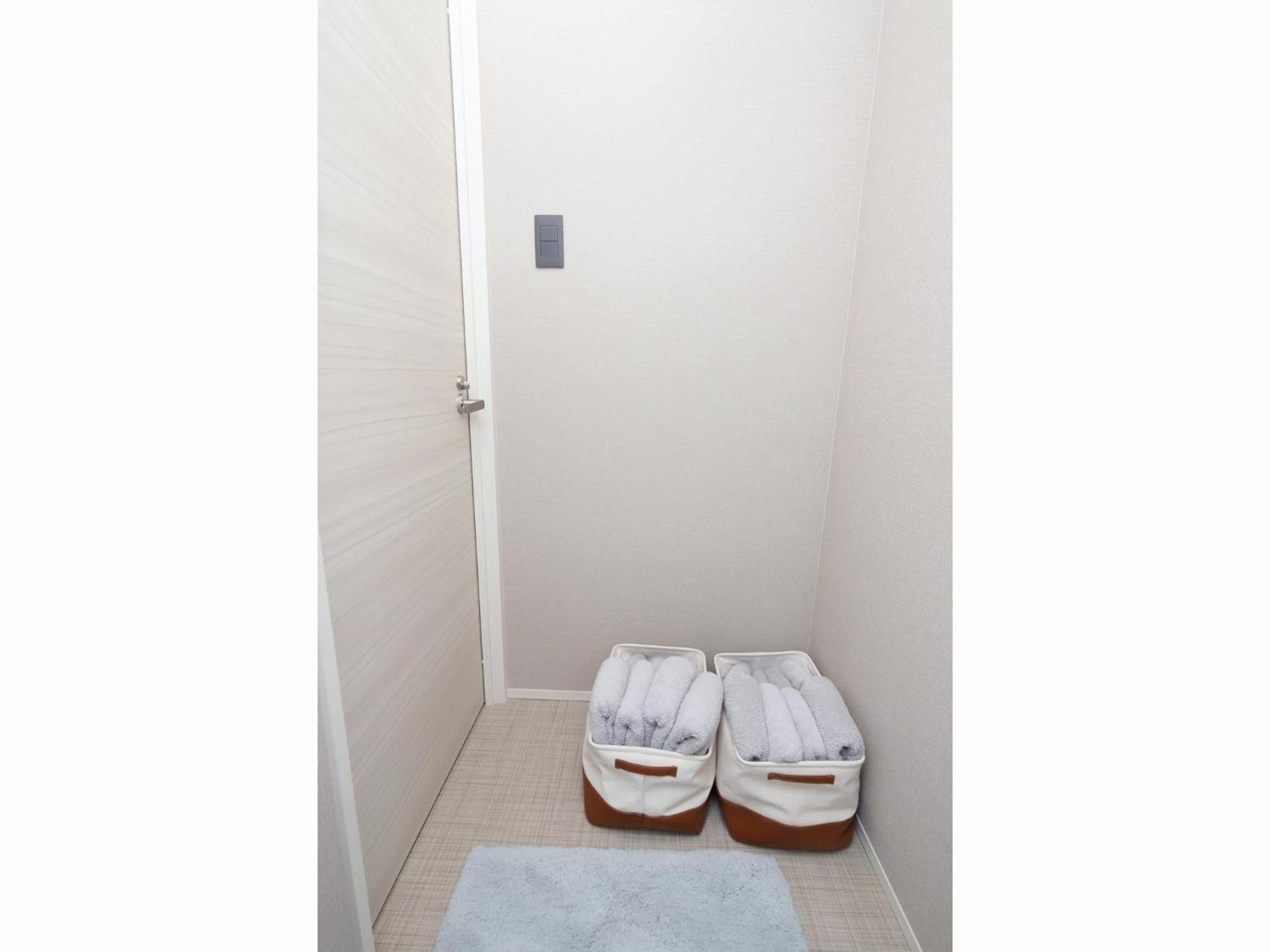 Family Room with Shower - Photo 2