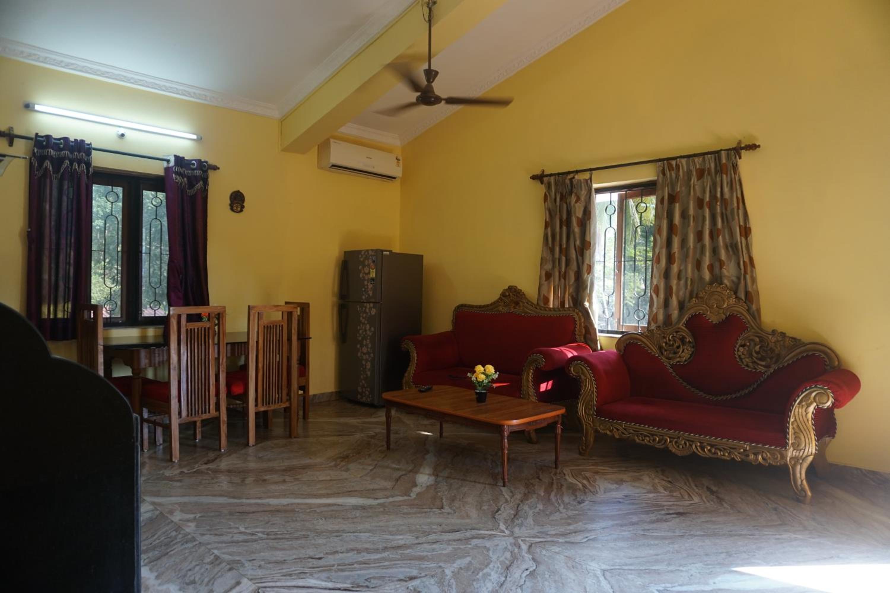 Family Room photo 1