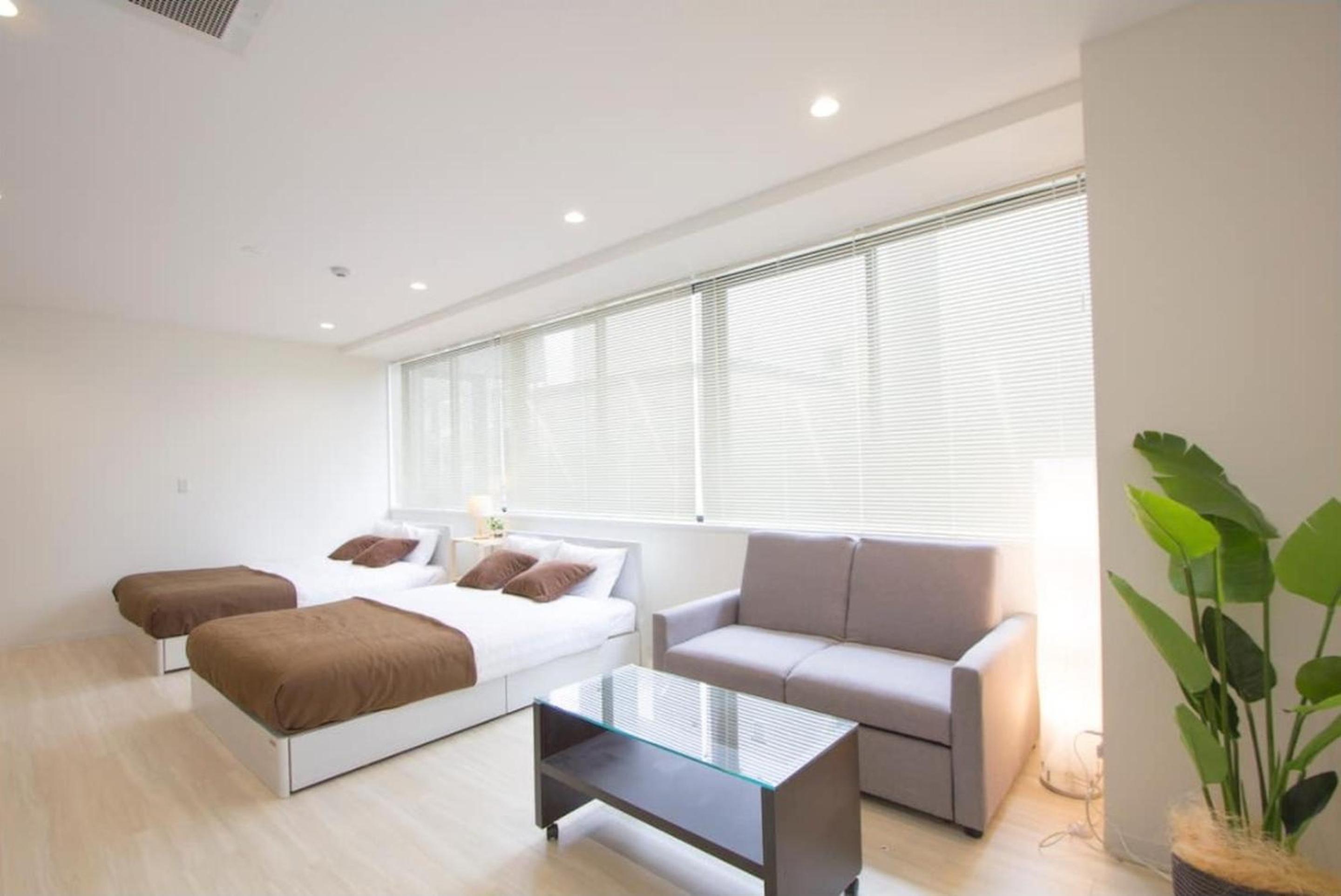 One-Bedroom Apartment - Photo 82