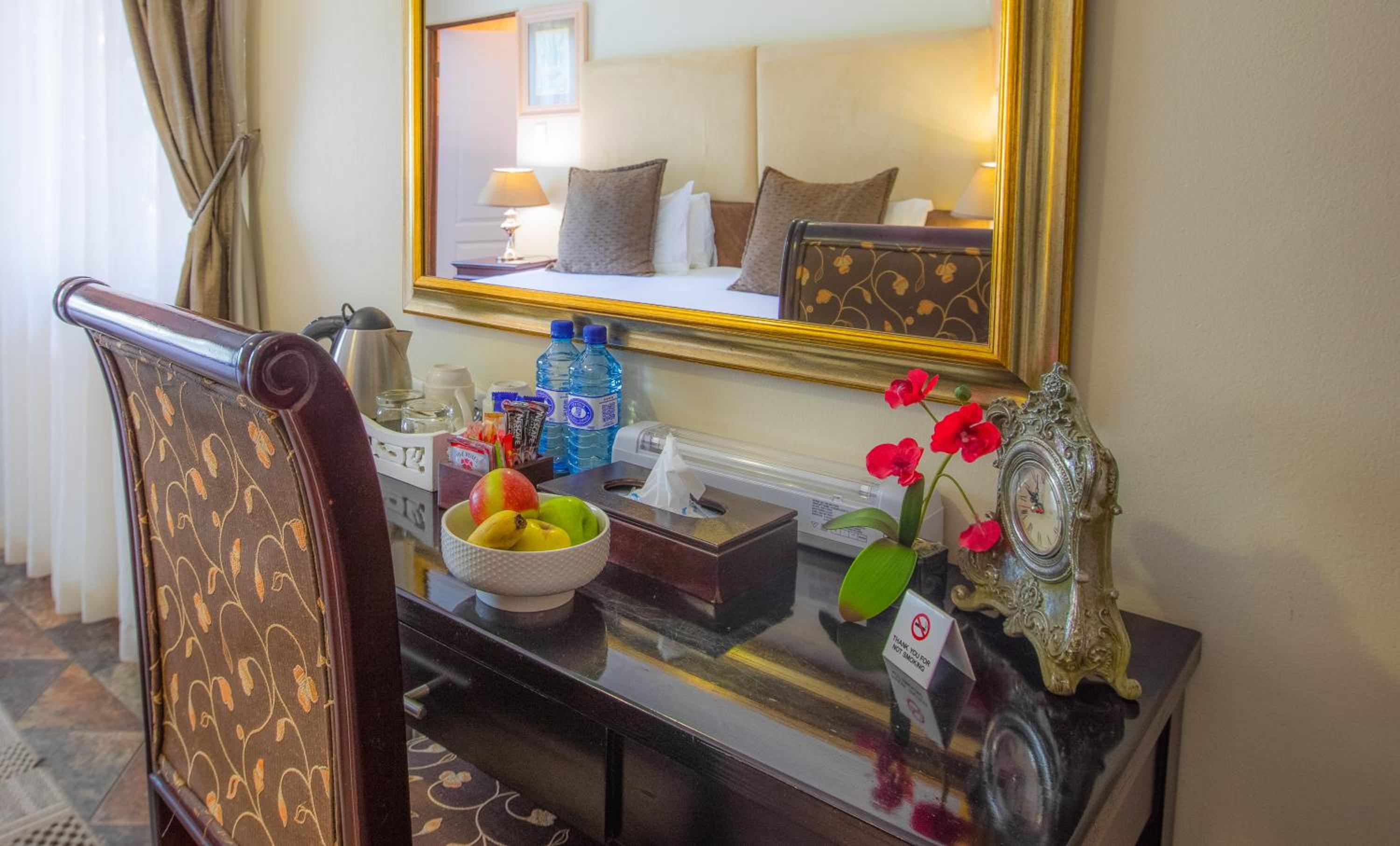 Standard Double or Twin Room photo 2