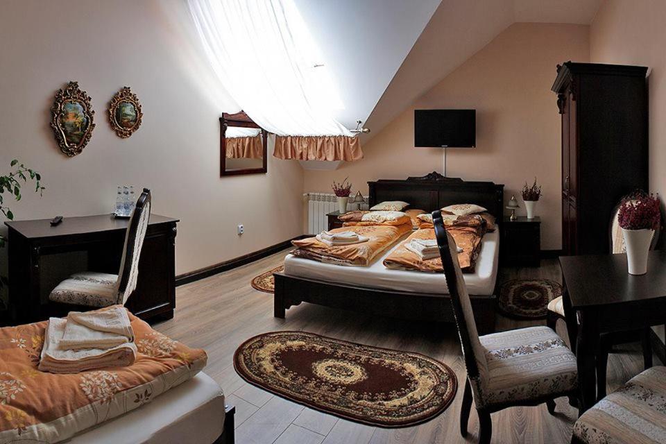 Large Single Room photo 1