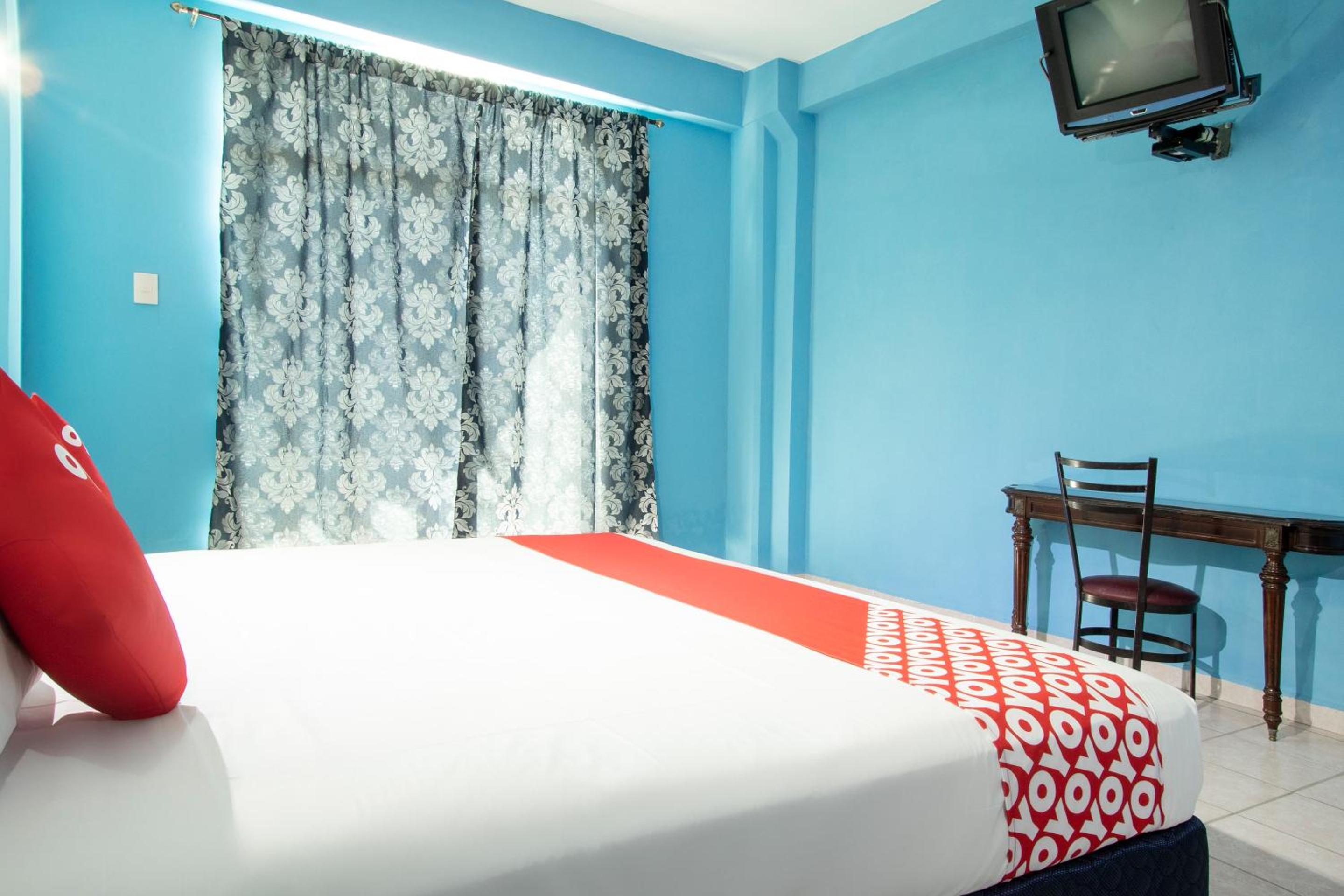Deluxe Suite - Photo 4