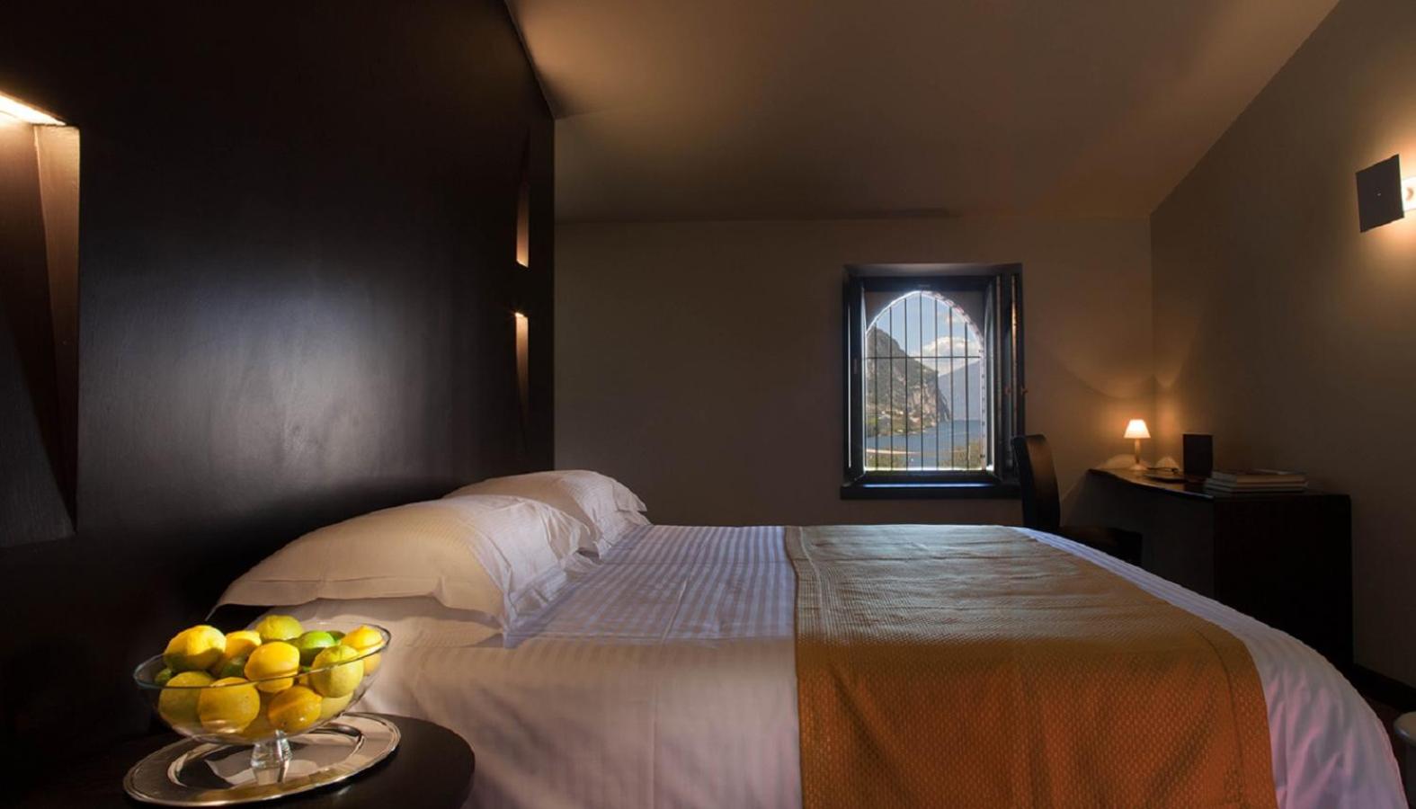 Suite - Annex