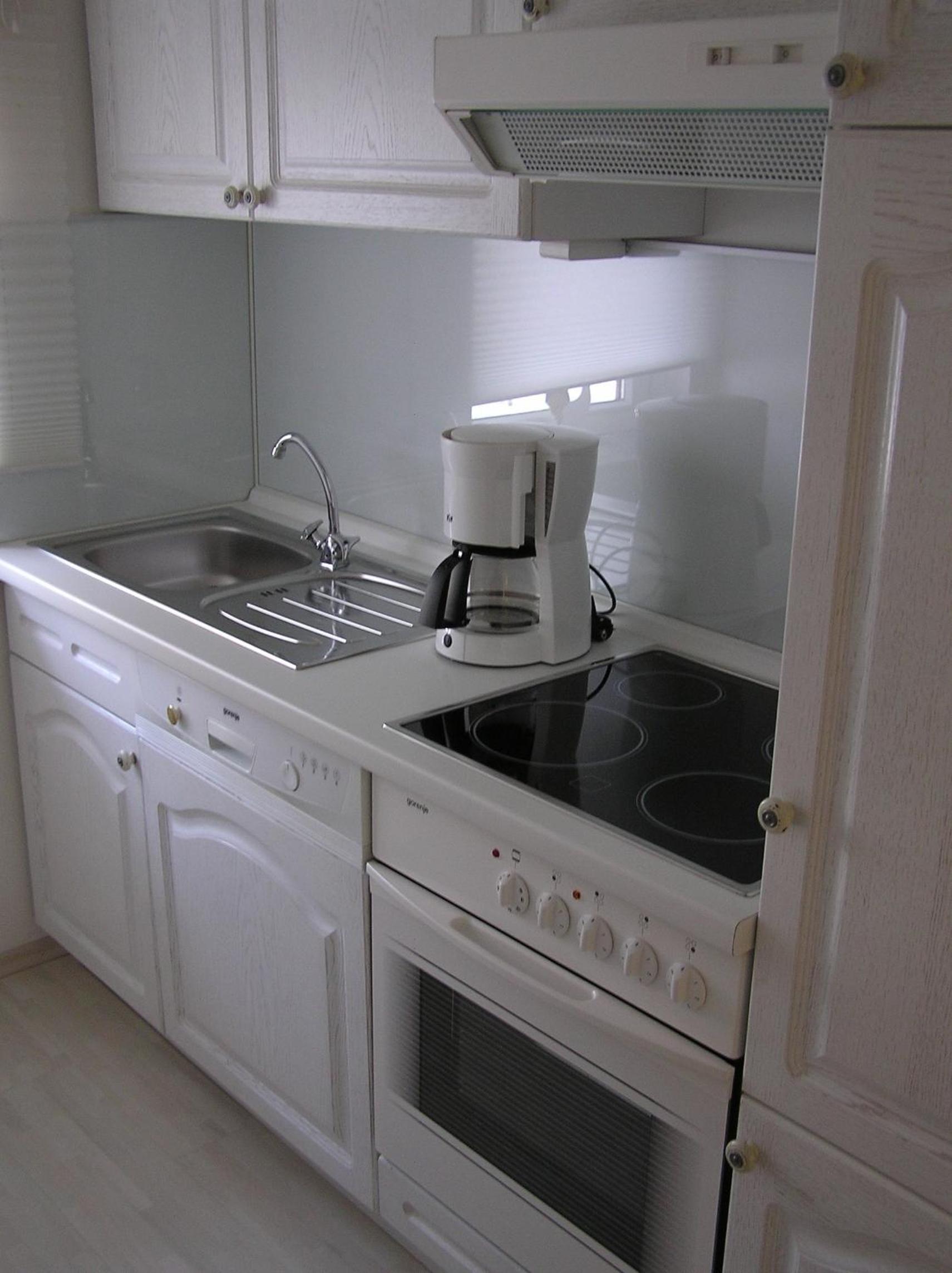 One-Bedroom Apartment with Balcony photo 2