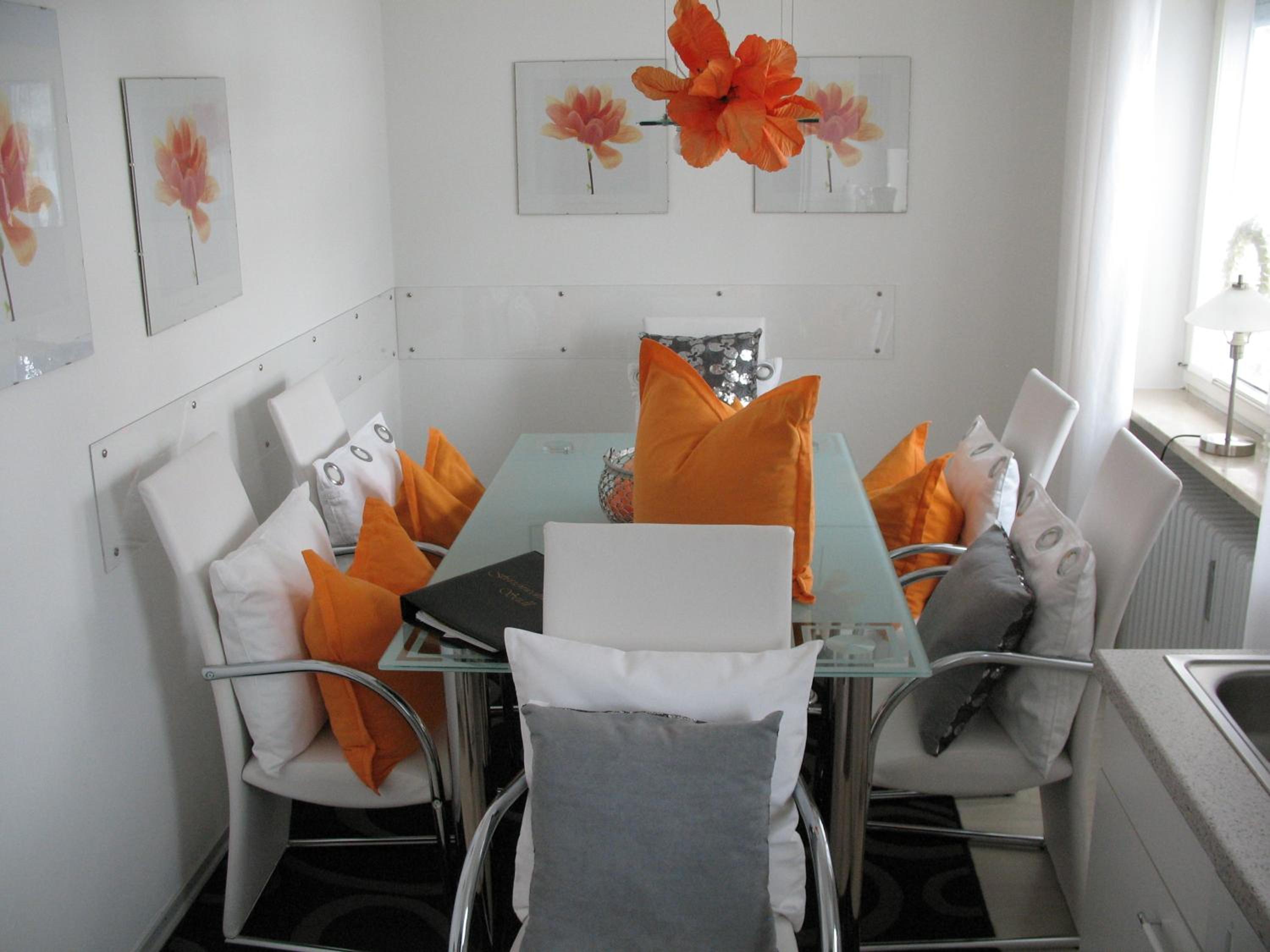 Three-Bedroom Deluxe Apartment photo 2