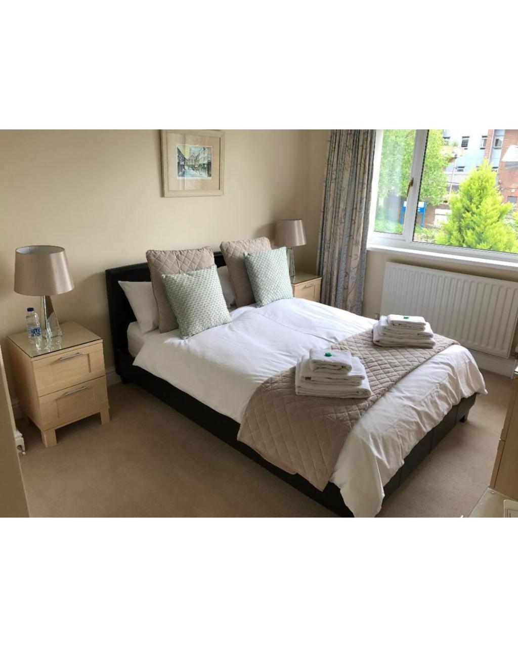 Double Room with Private Bathroom - Photo 7