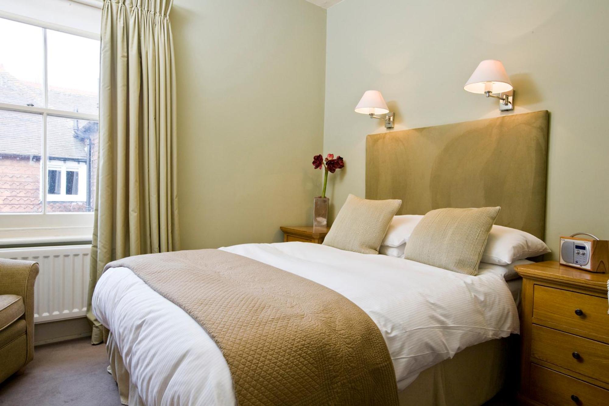 Double Room - Photo 2