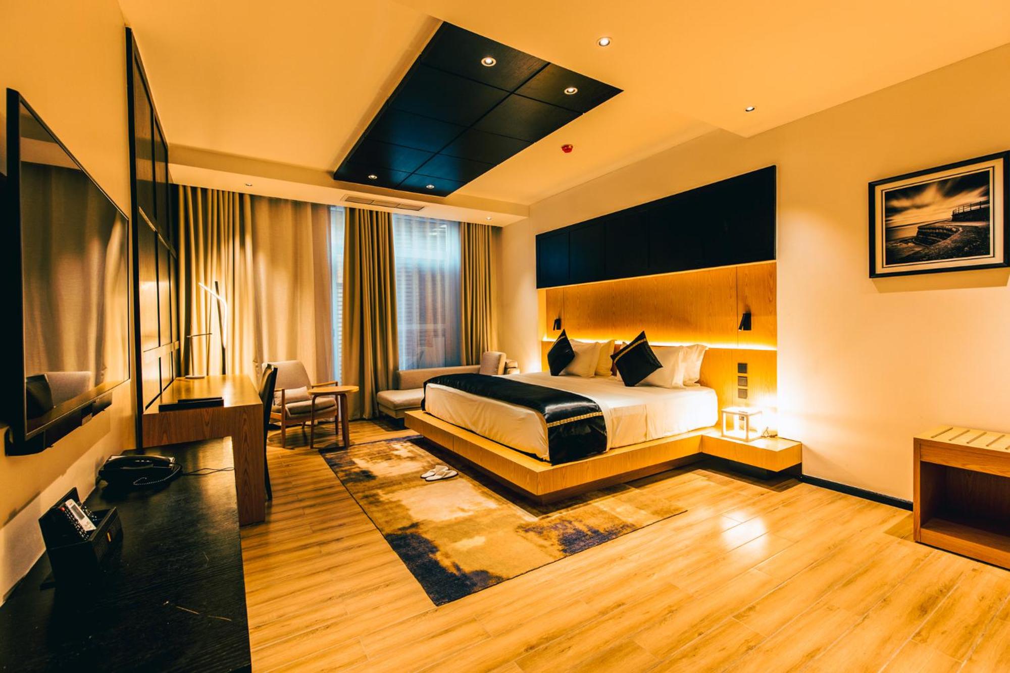Deluxe Double or Twin Room with Balcony photo 1