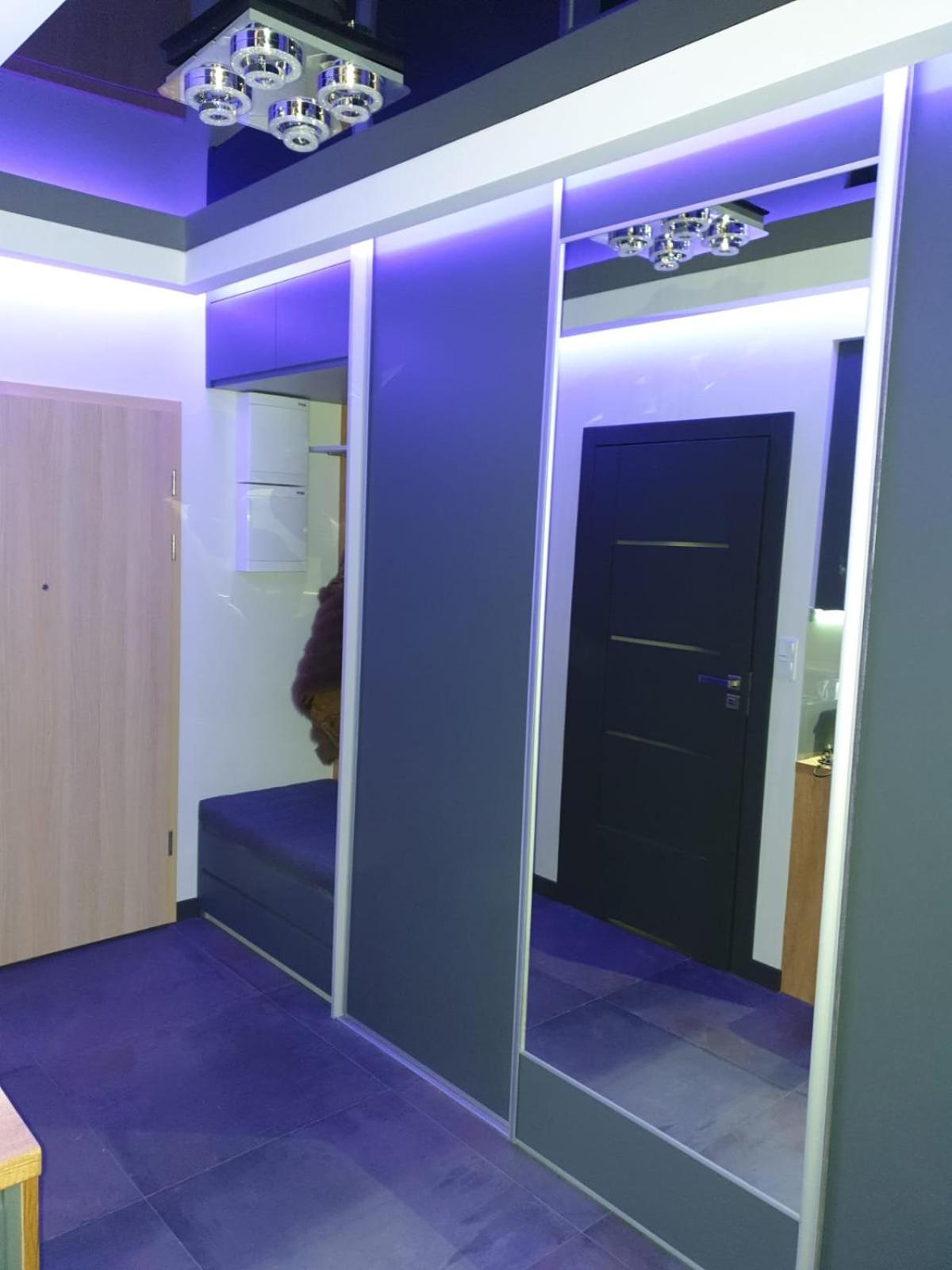 Studio Apartment - Photo 13