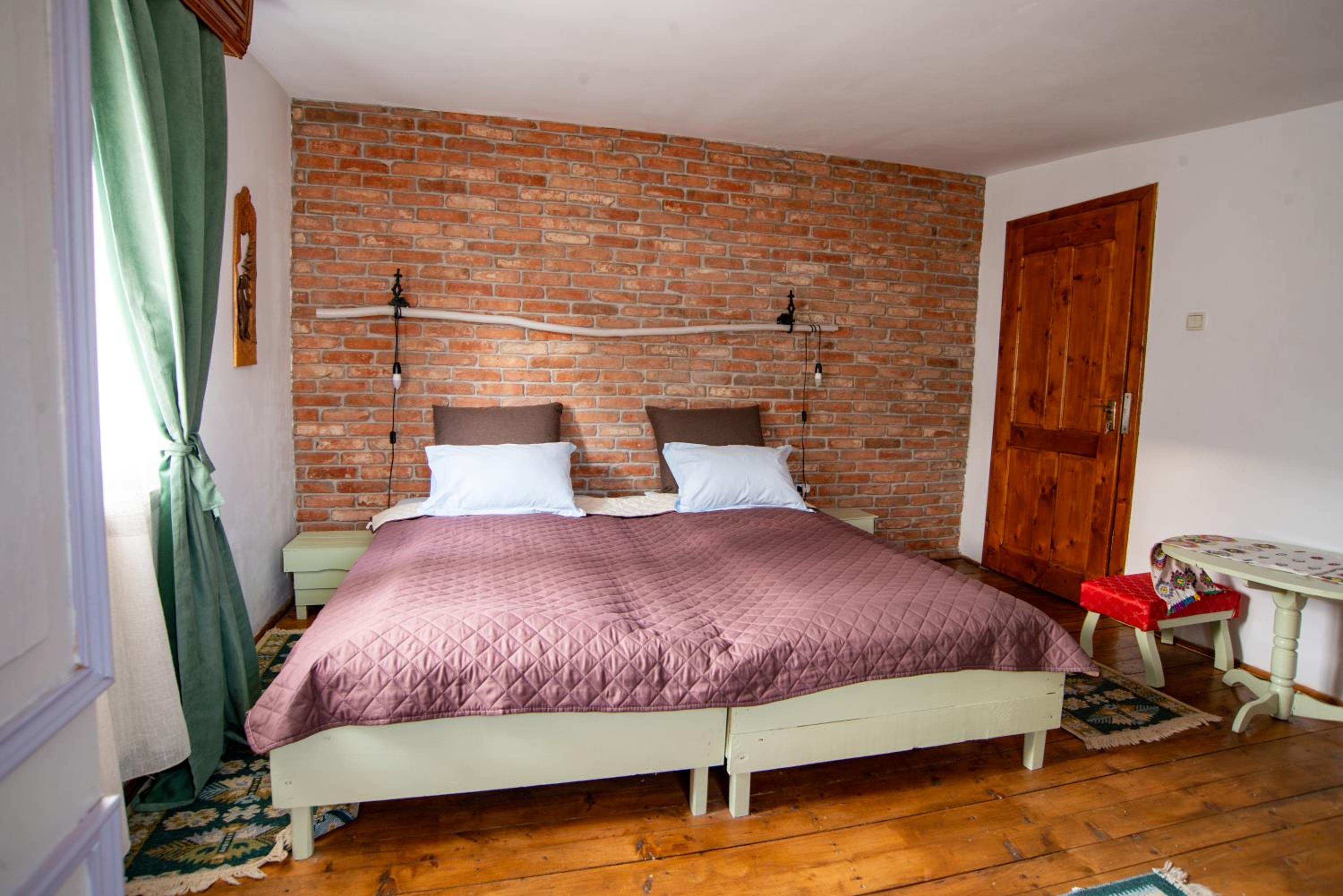 Twin Room with Mountain View - Photo 1
