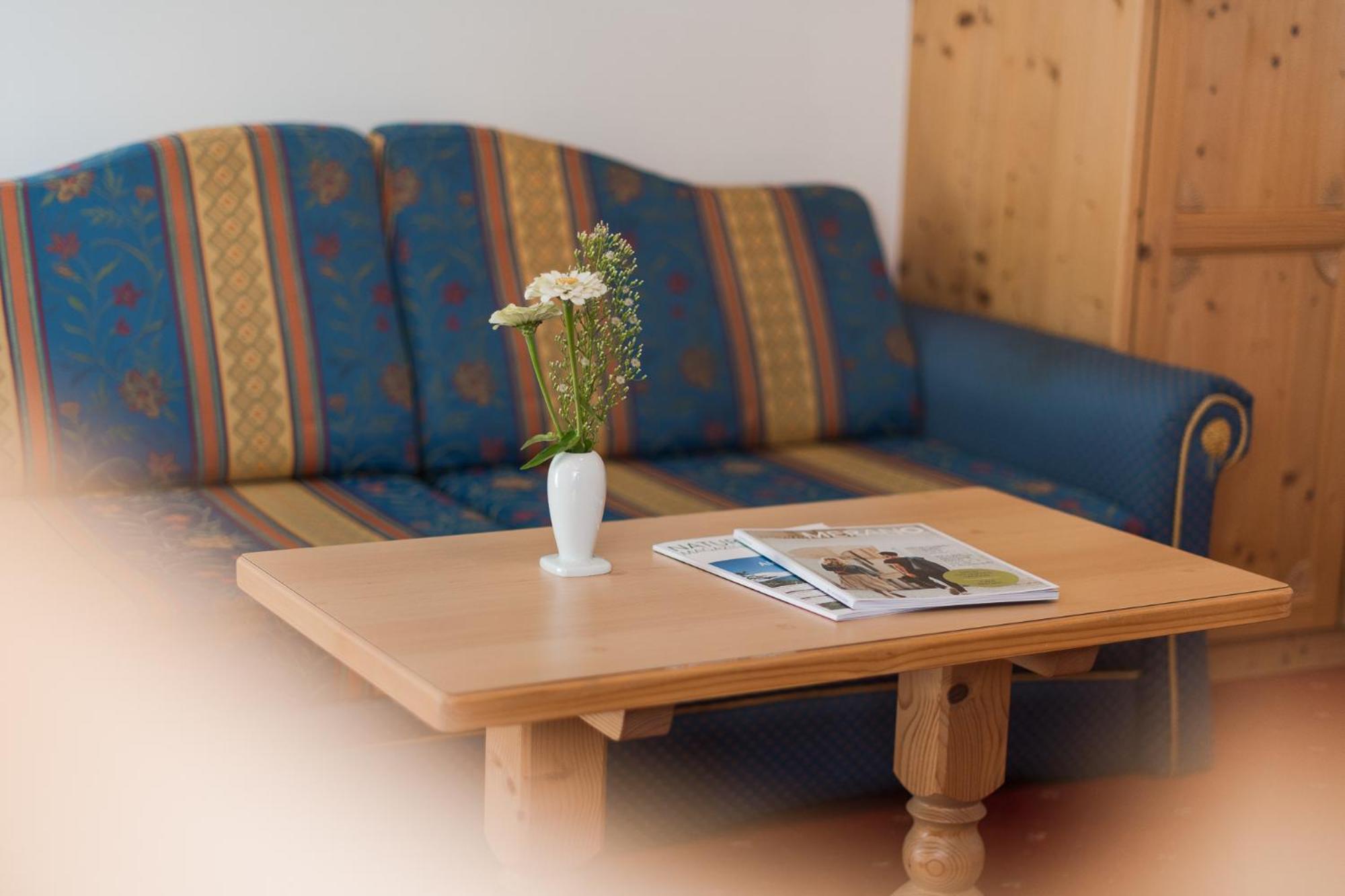 Suite with Balcony and Mountain View photo 1