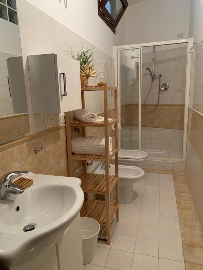 Double Room with Private External Bathroom photo 3