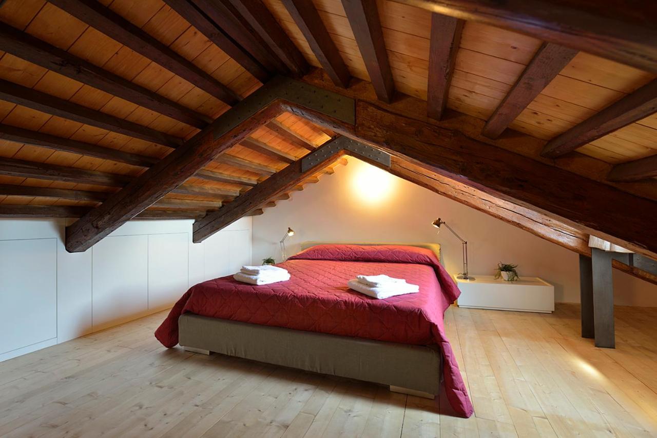 Apartment with Terrace photo 3
