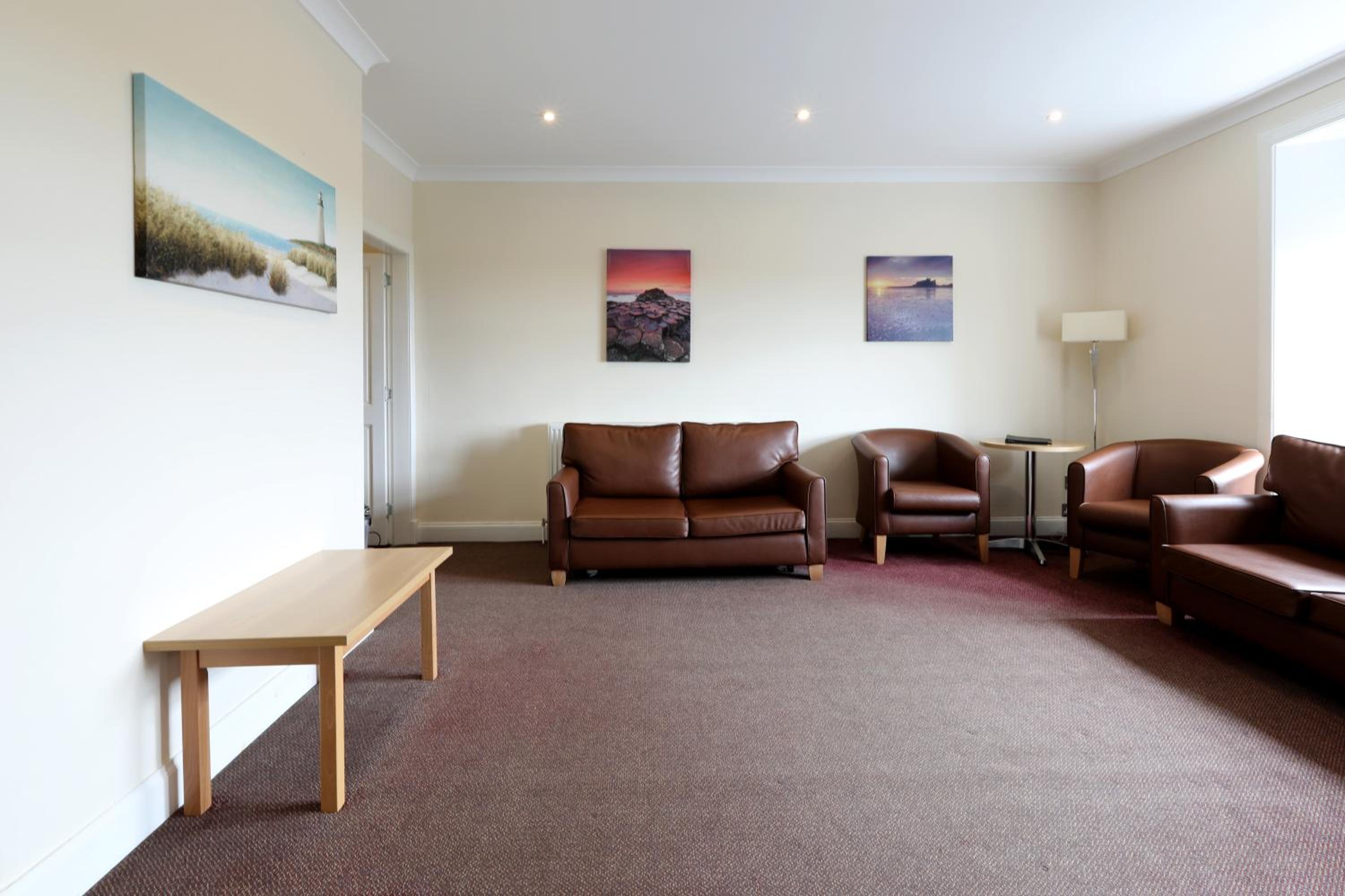 Three-Bedroom House photo 2