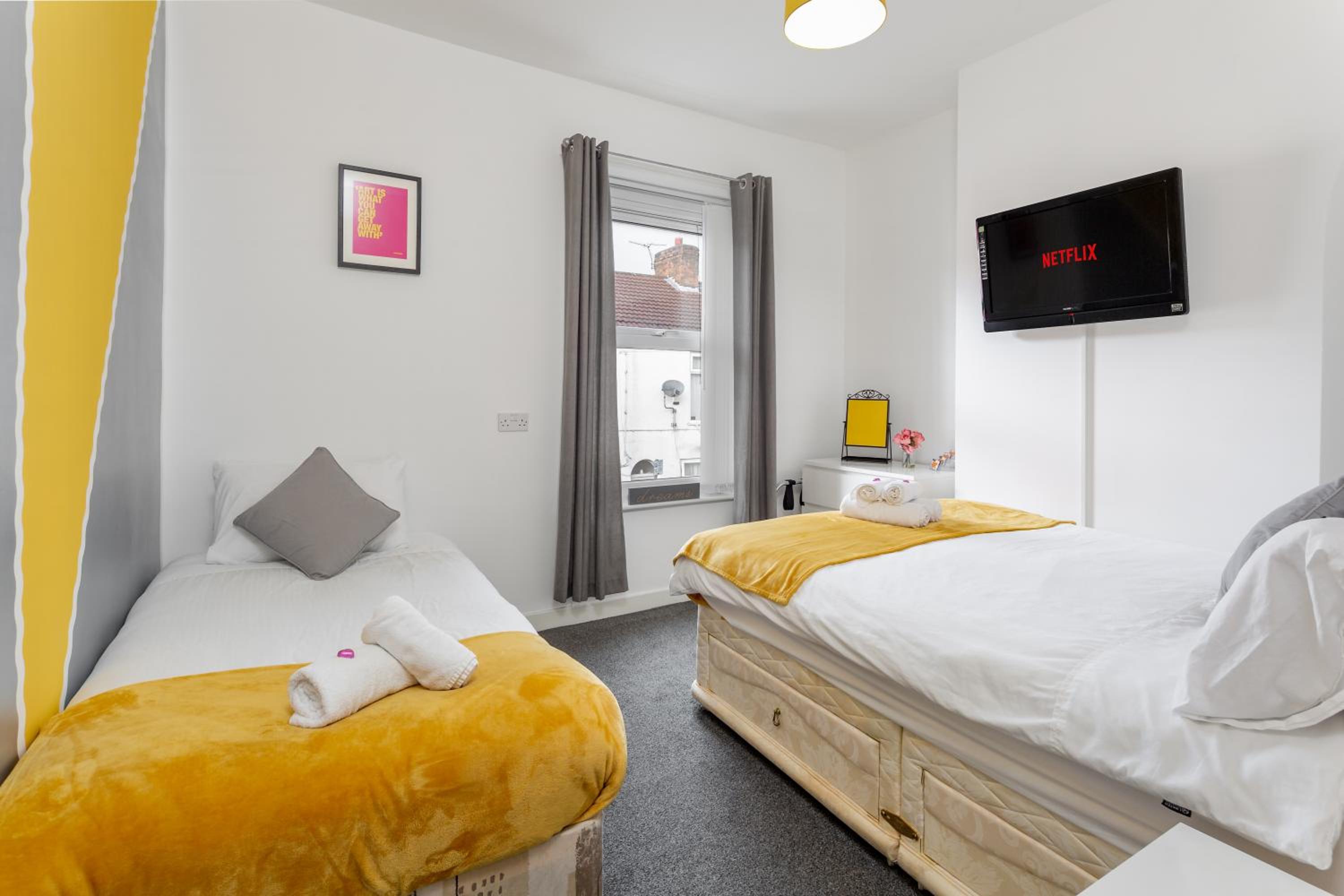 Apartment - Photo 32
