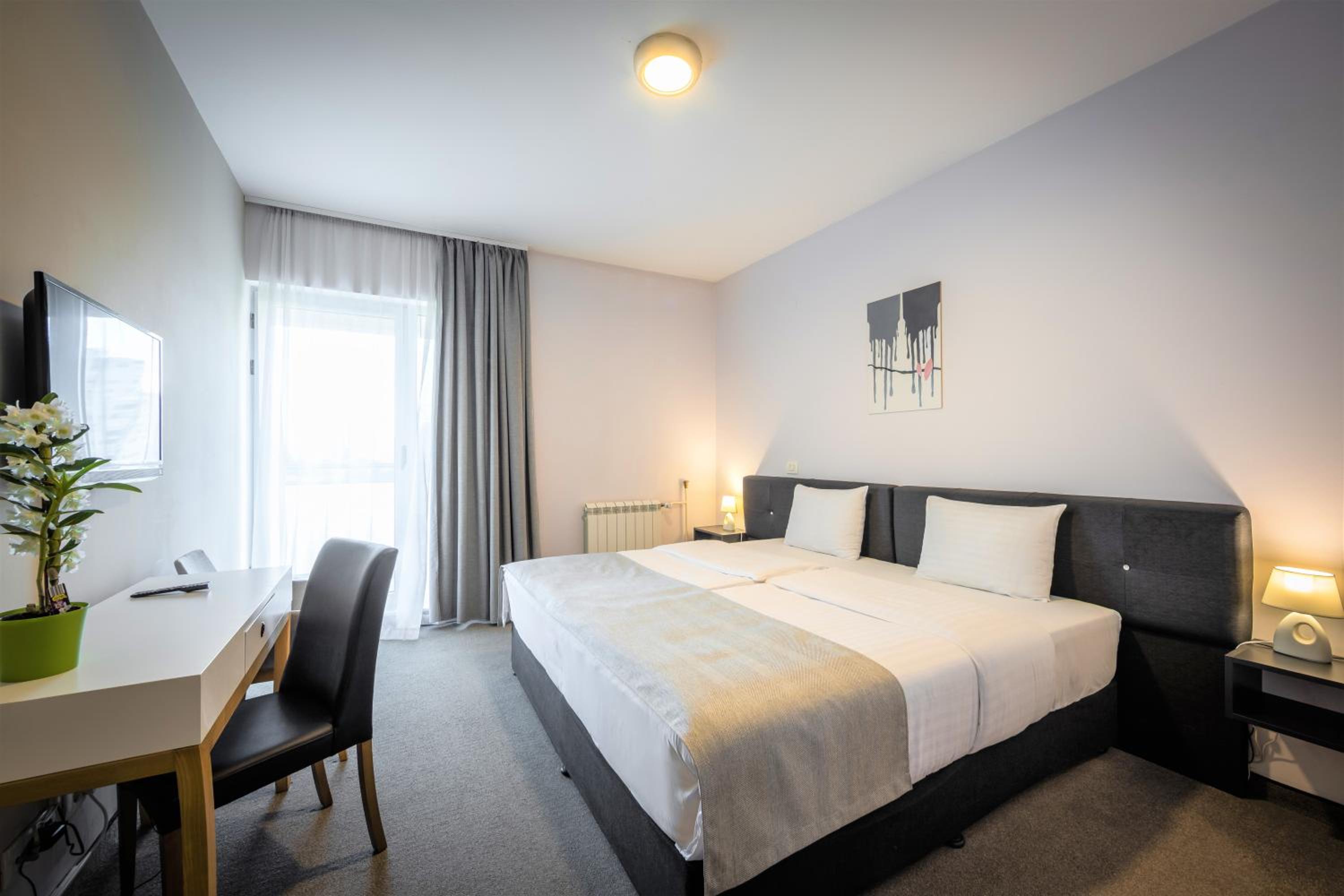 Special Offer – Superior Double Or Twin Room With Round Airport Transfer photo 1