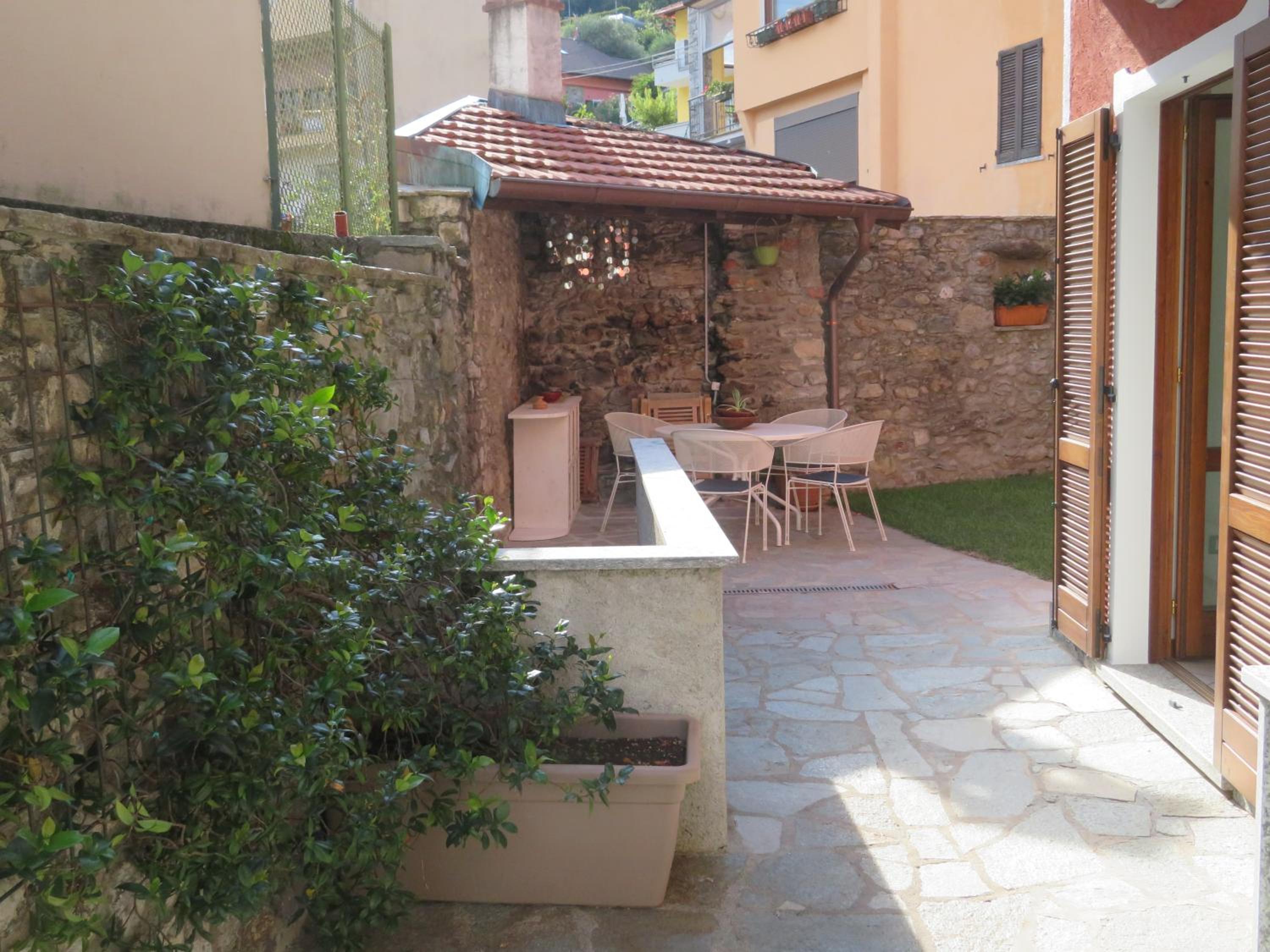 Apartment with Garden View photo 2