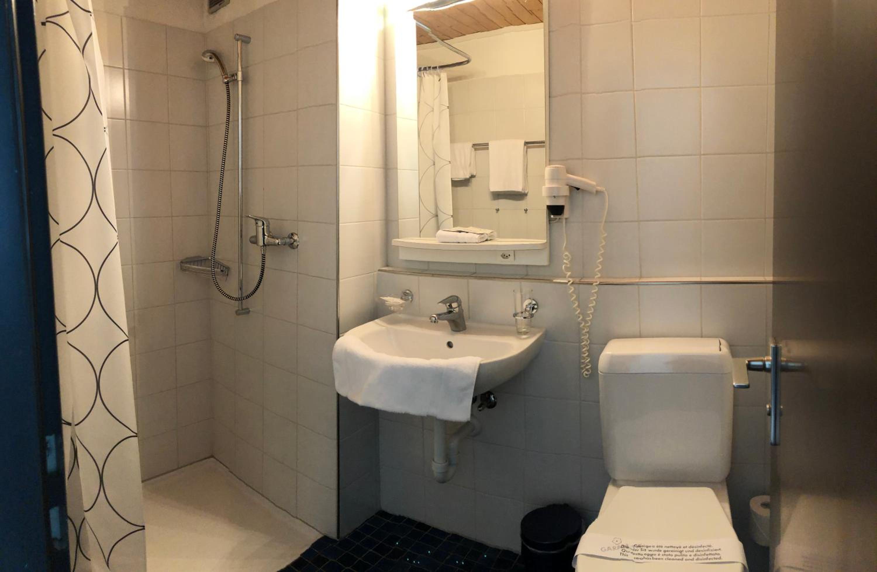 Budget Single Room photo 2