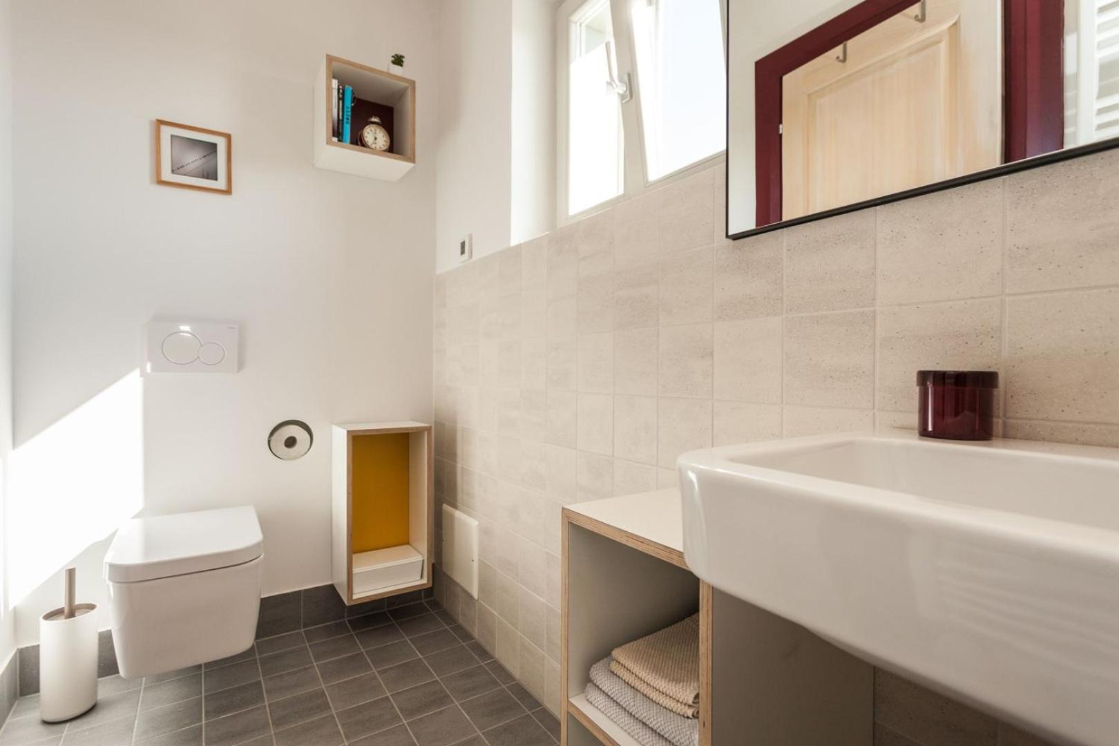 Villa photo 3