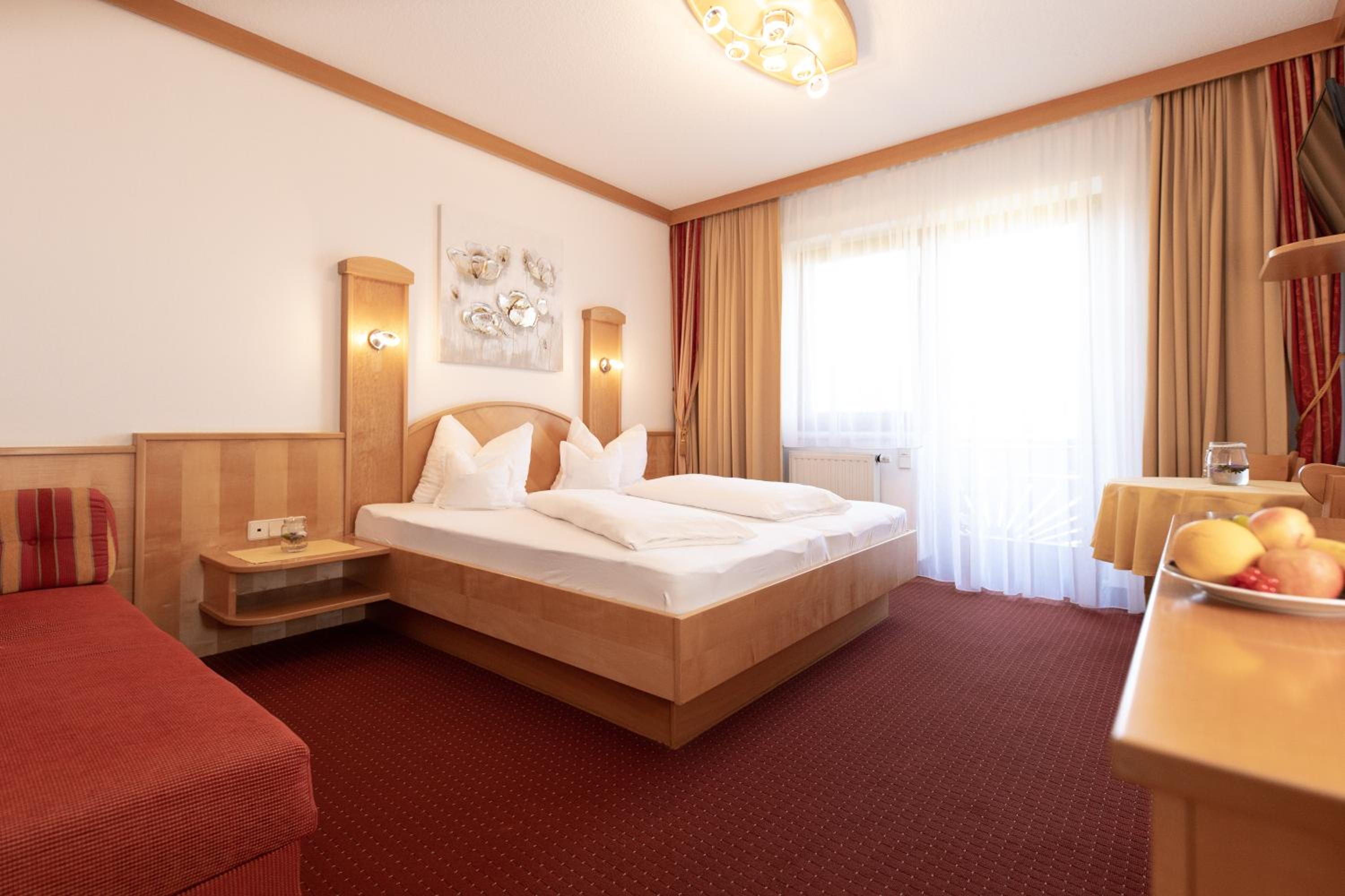 Double Room - Photo 1