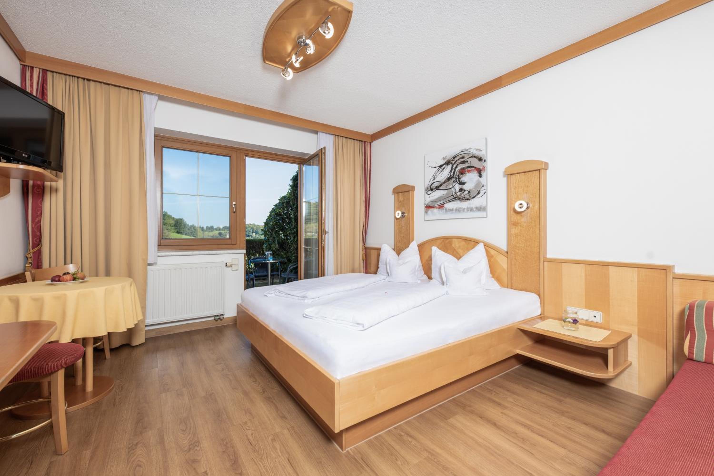 Double Room - Photo 3