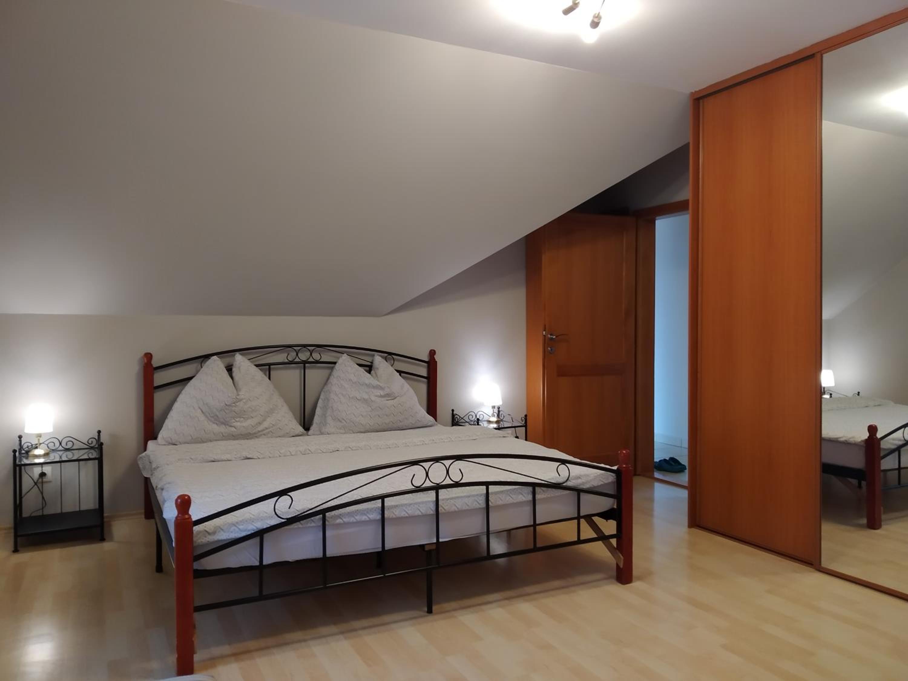 Apartment with Terrace - Photo 1
