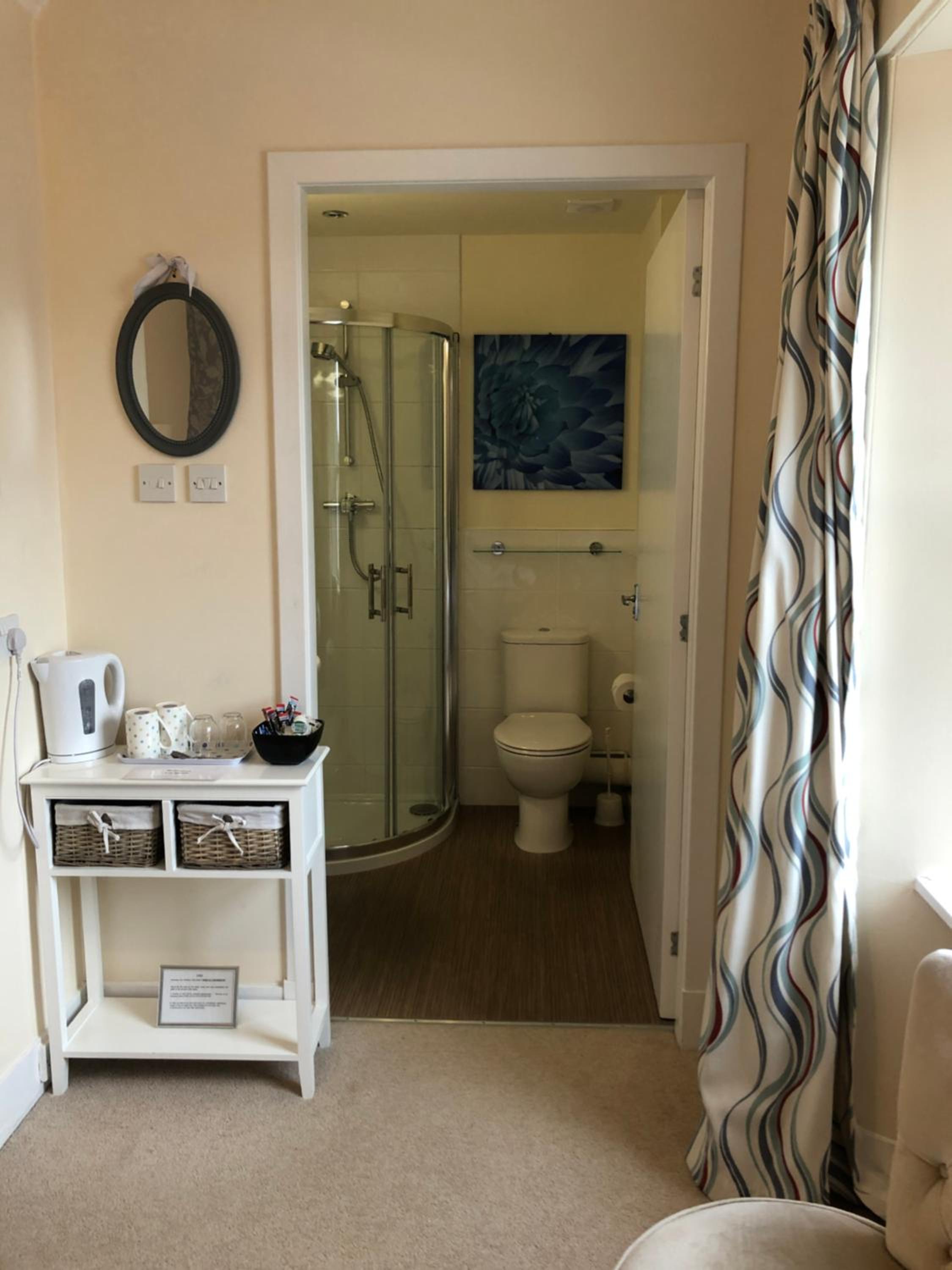 Double Room with Private Bathroom - Photo 5