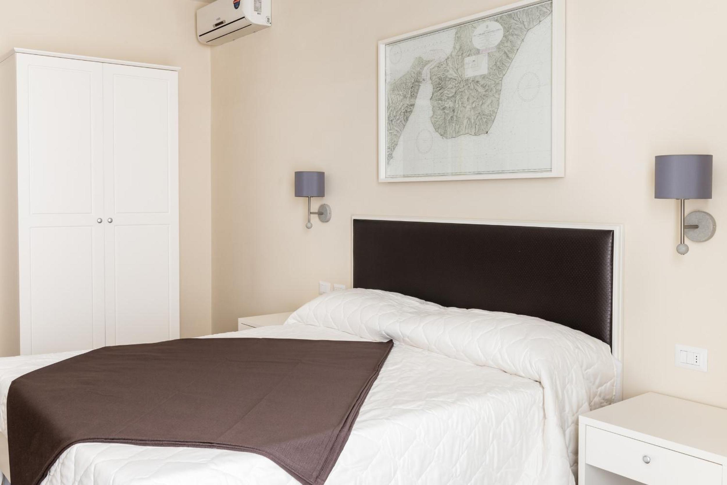 Two-Bedroom Apartment - Photo 4