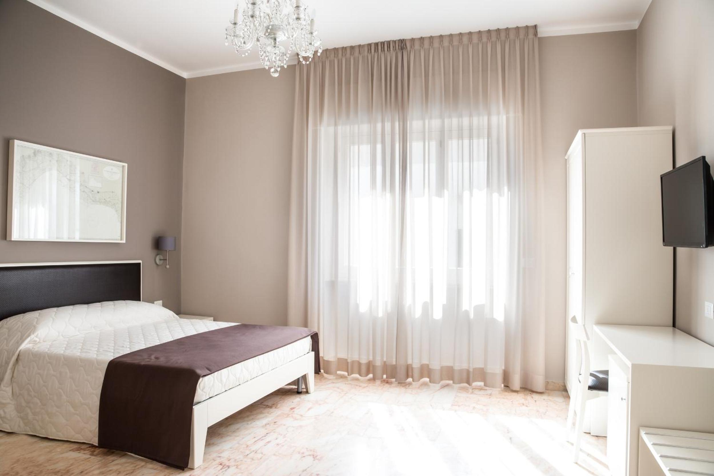 Classic Triple Room - Photo 4