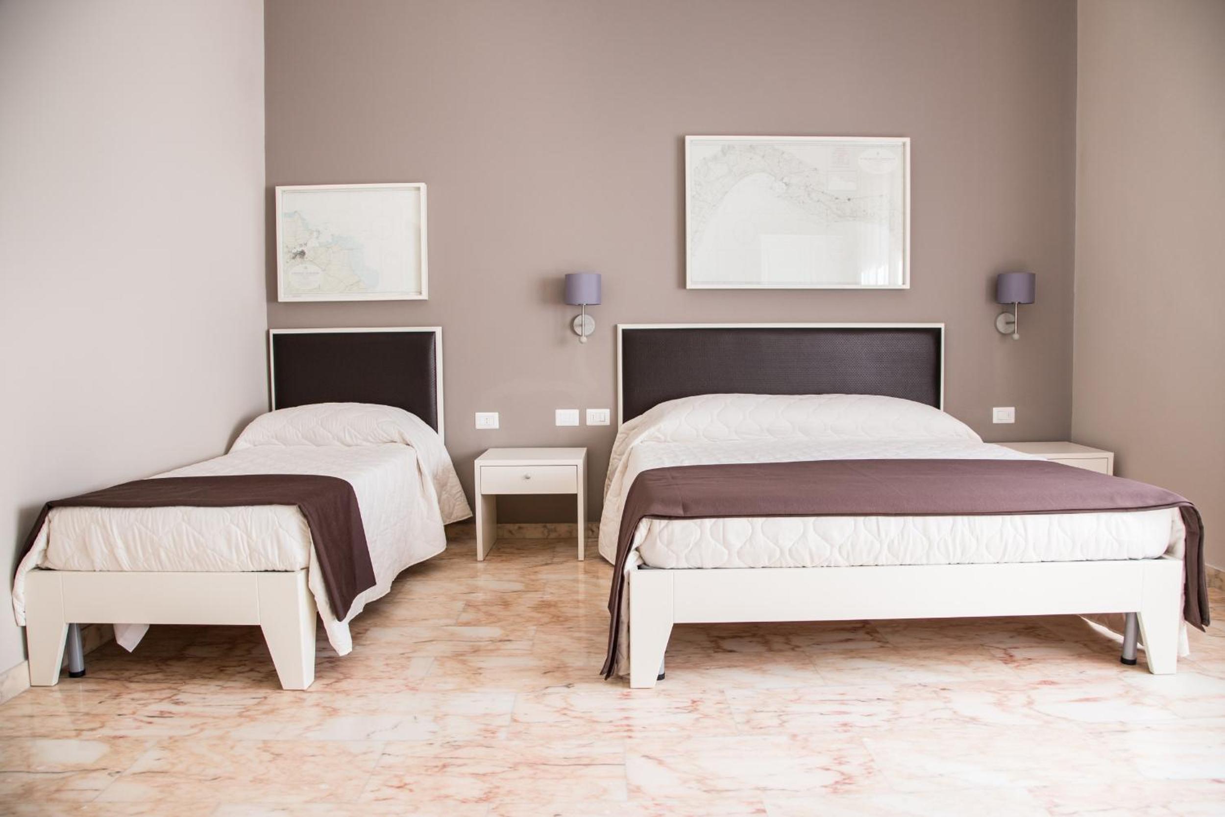 Classic Triple Room - Photo 6