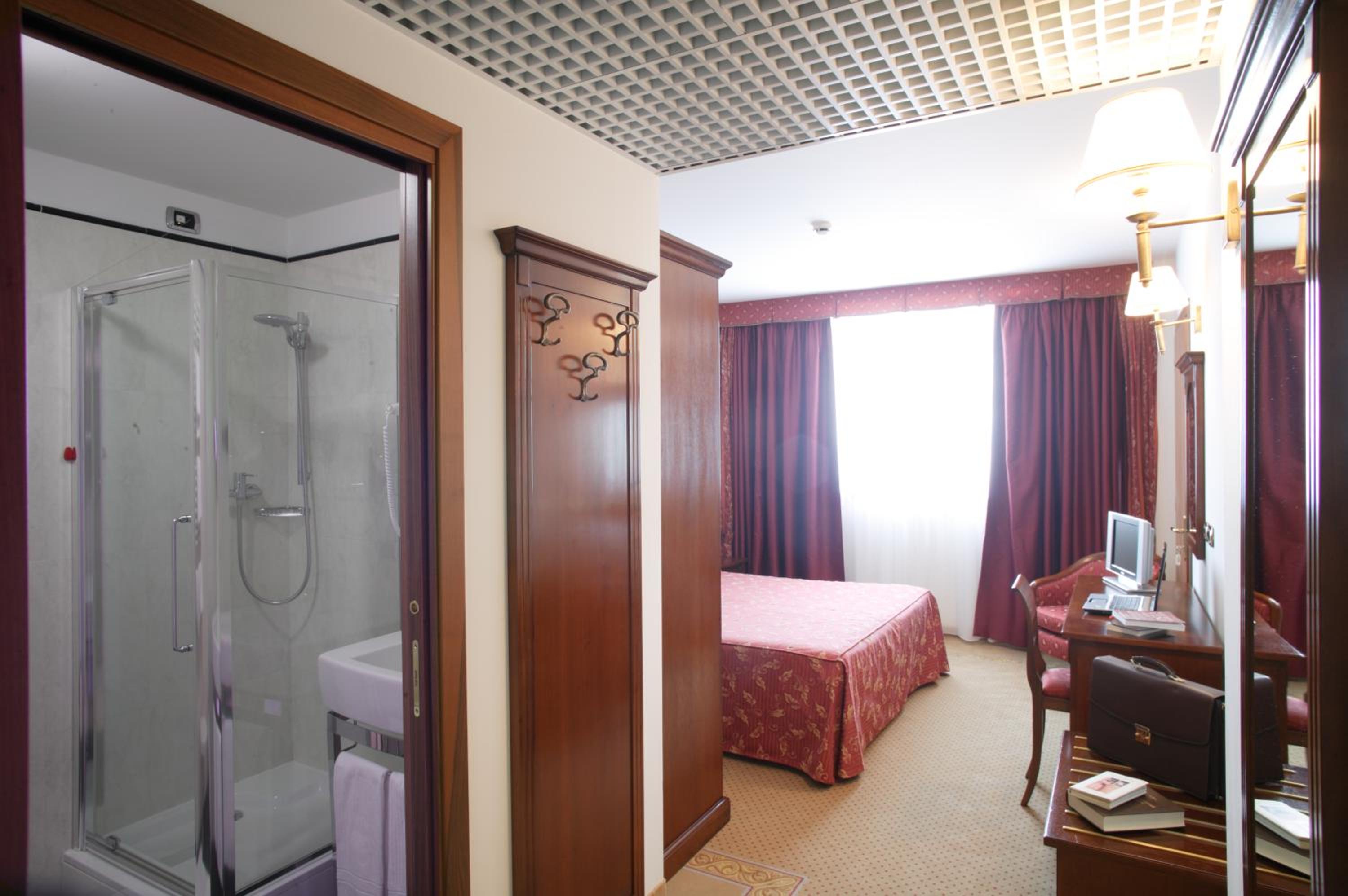 Double or Twin Room with Spa Access
