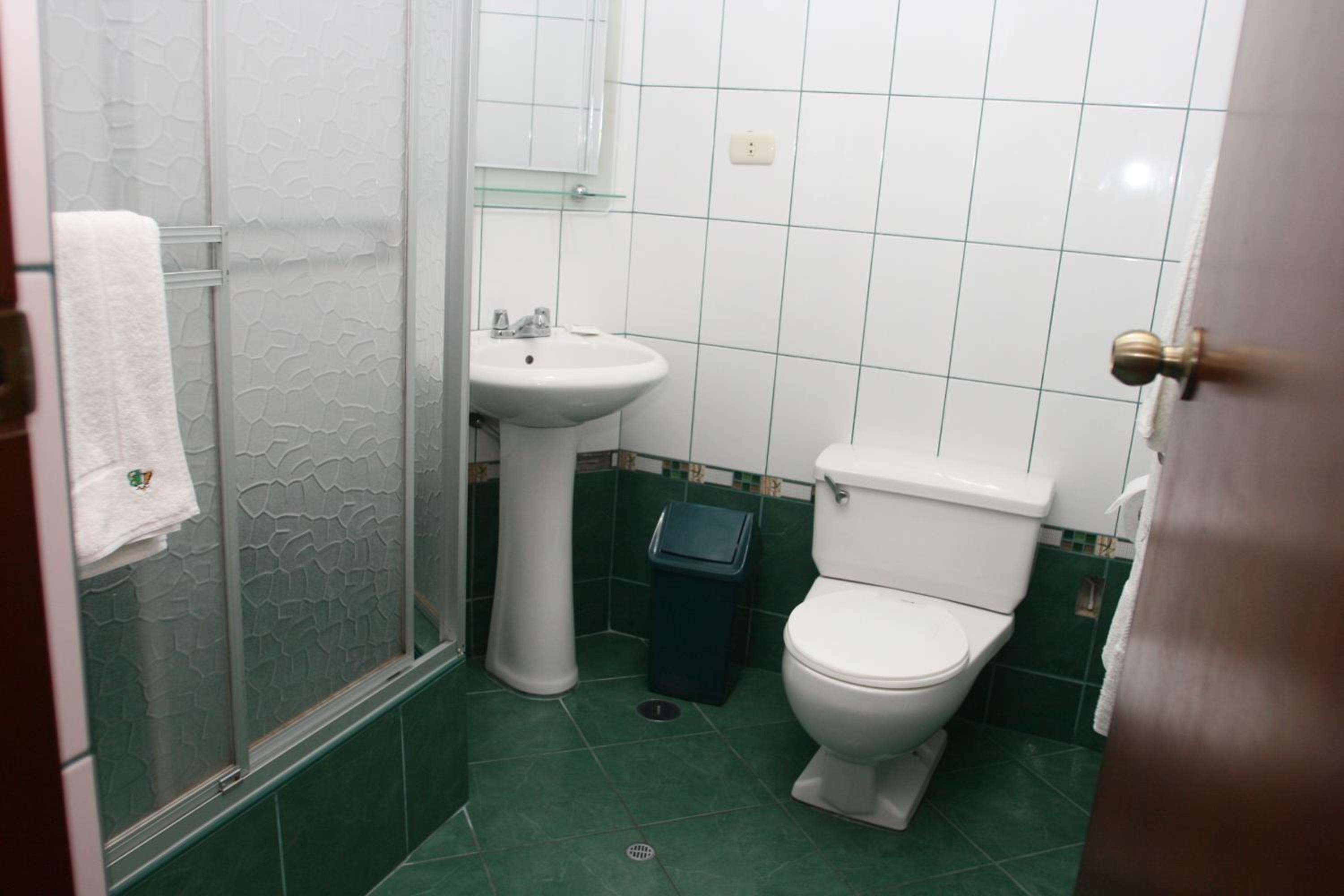 Standard Double Room photo 3