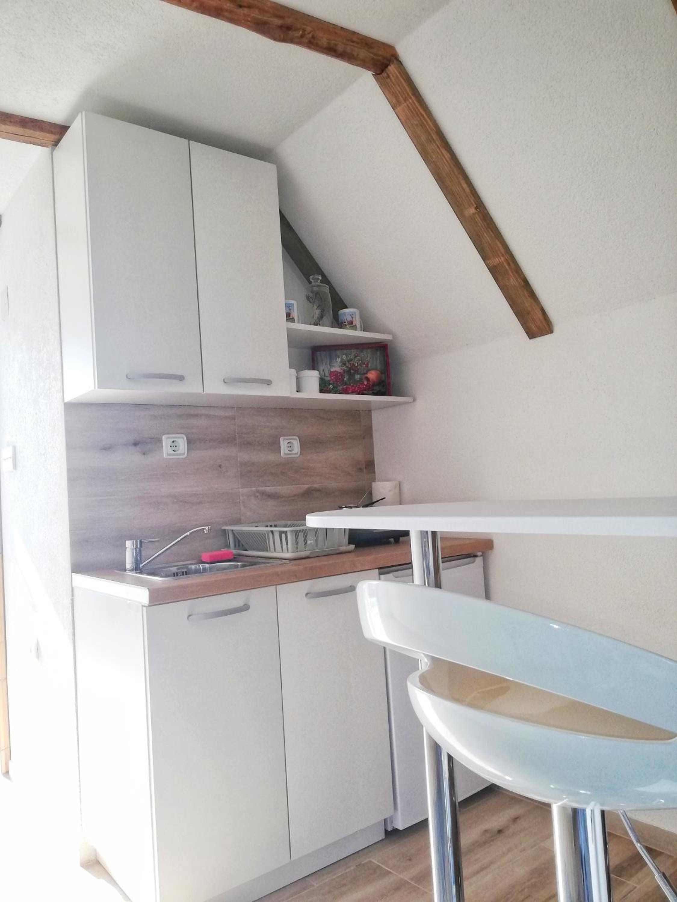 Apartment with Mountain View photo 3