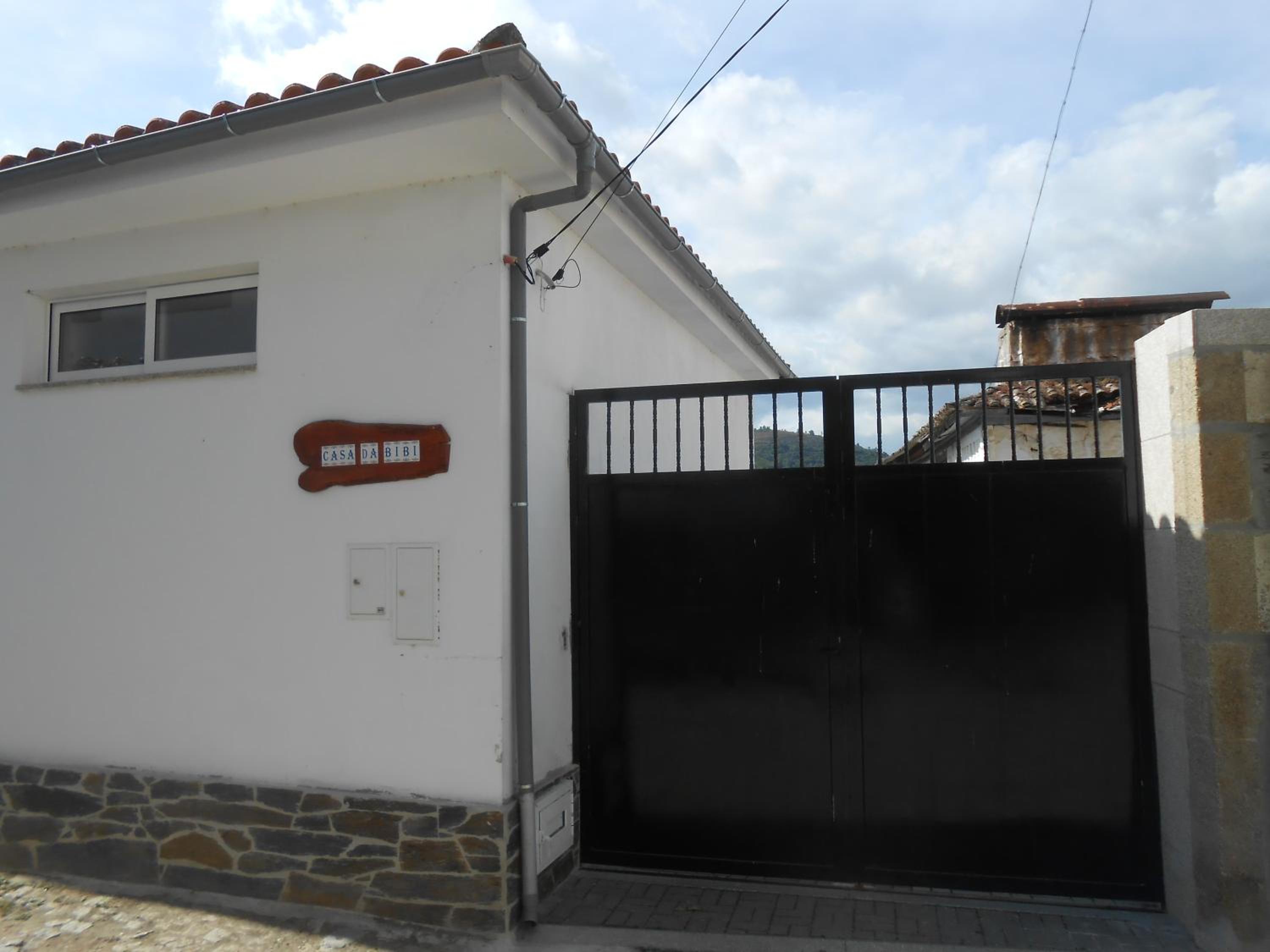 Studio Apartment - Photo 13