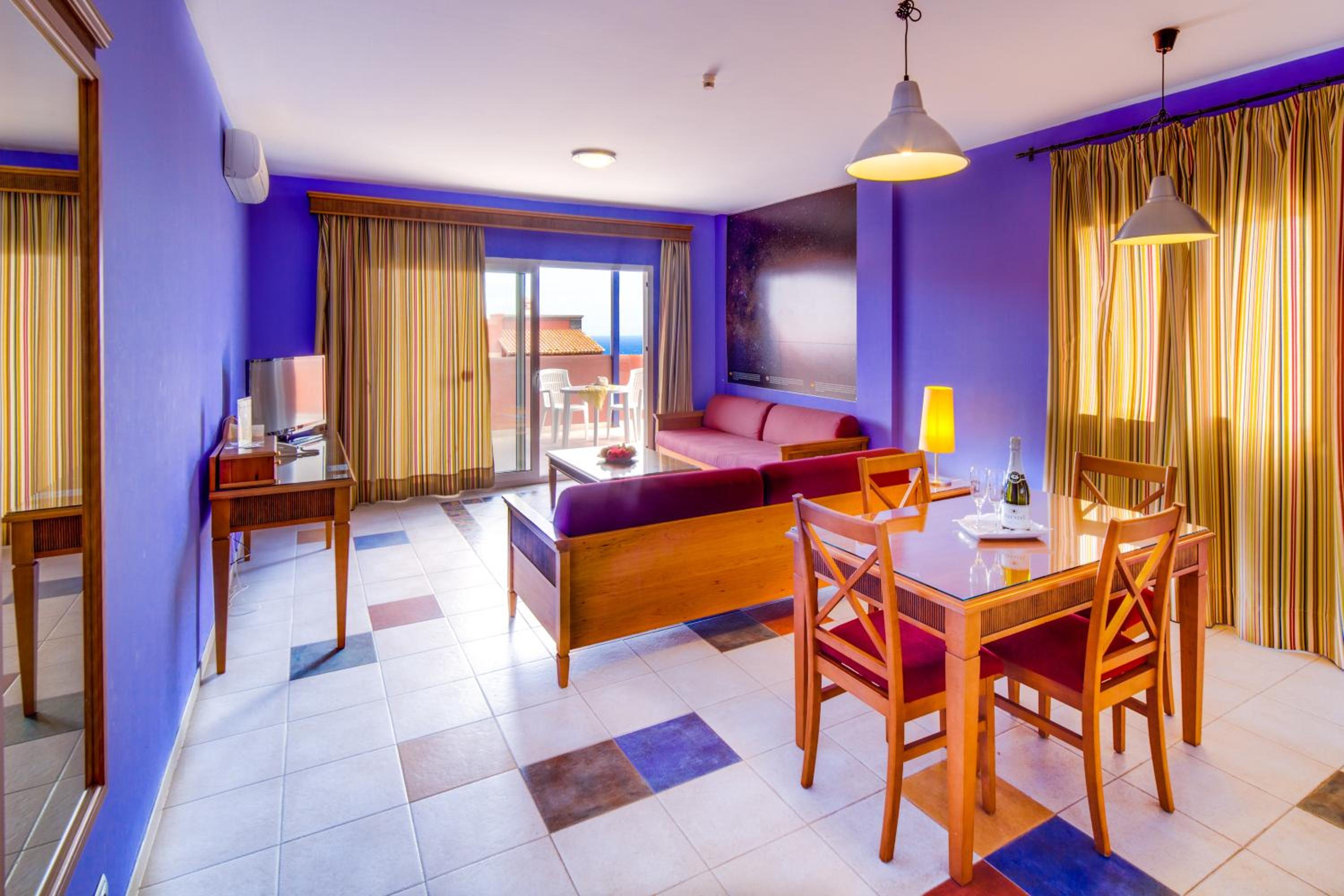 Apartamento con vista al mar