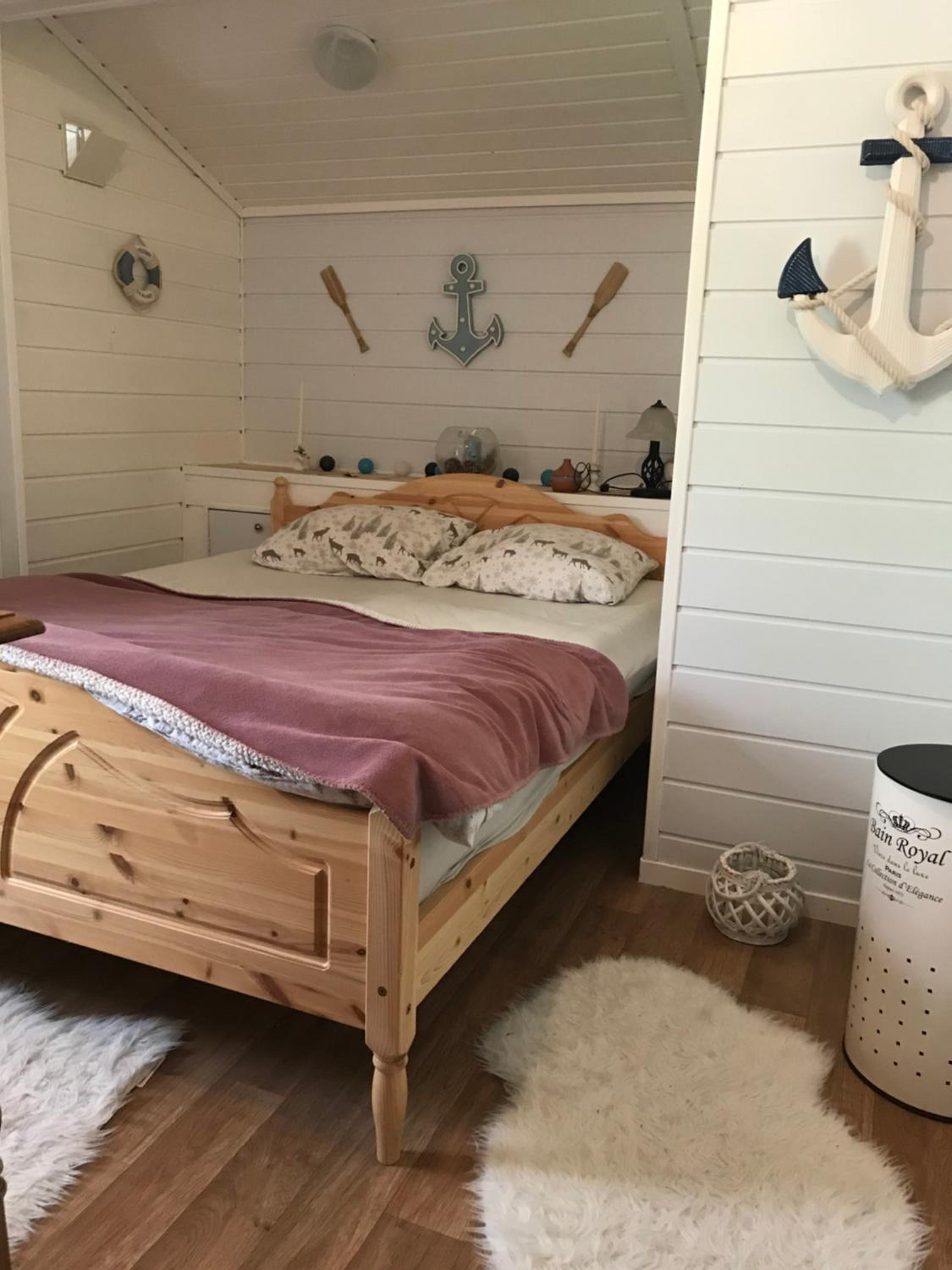 Three-Bedroom House photo 3
