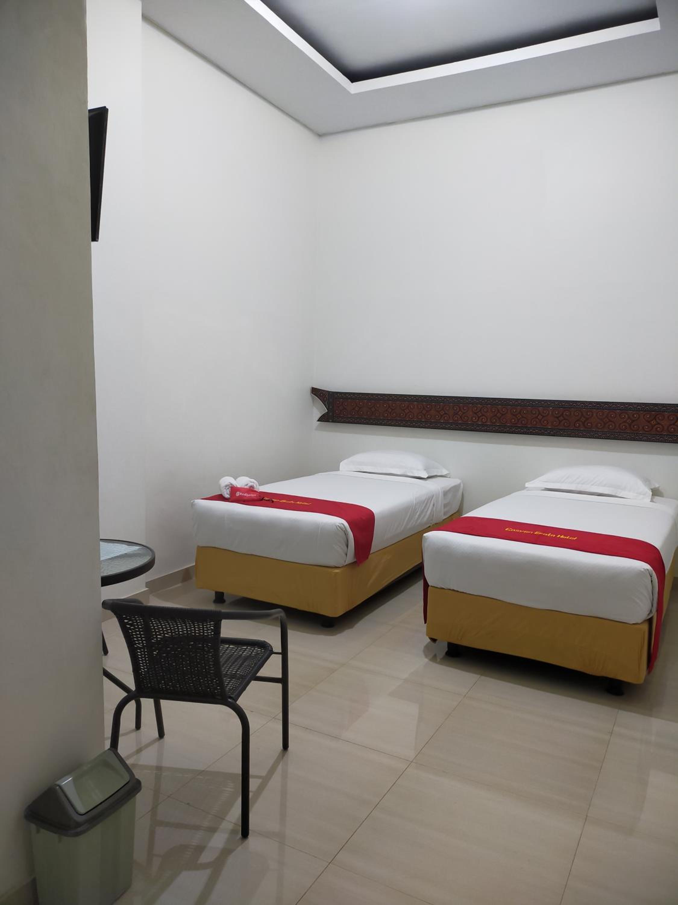 Deluxe Twin Room photo 1