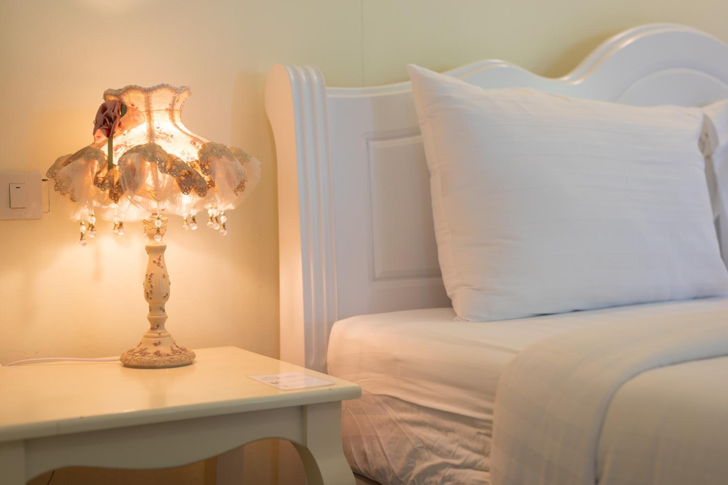 Superior King Room - Photo 4