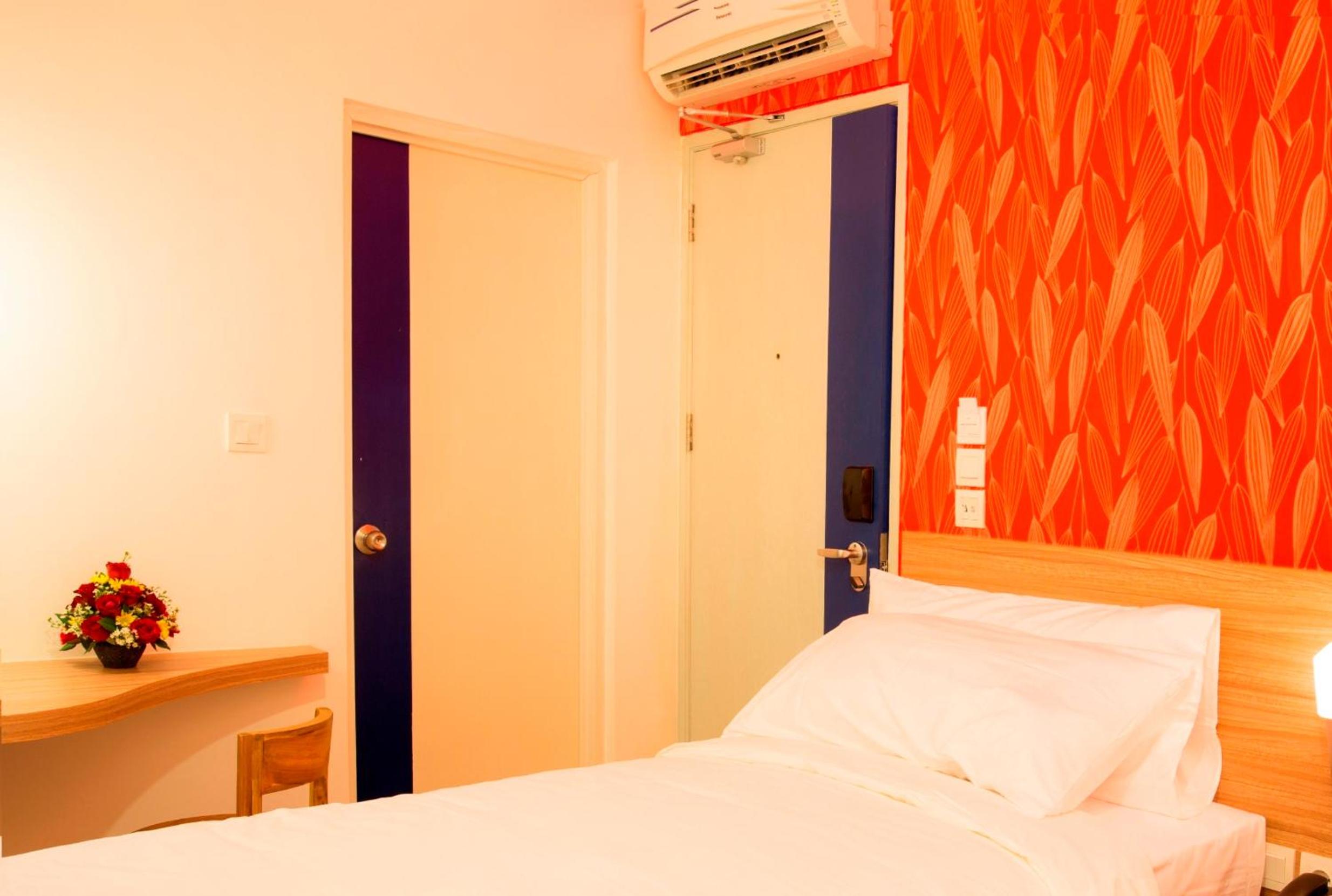 Standard Double Room - Photo 2