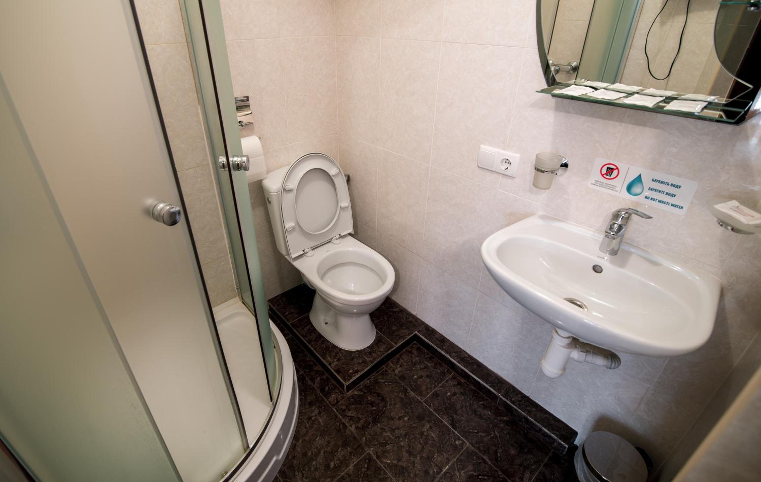 Standard Twin Room photo 1