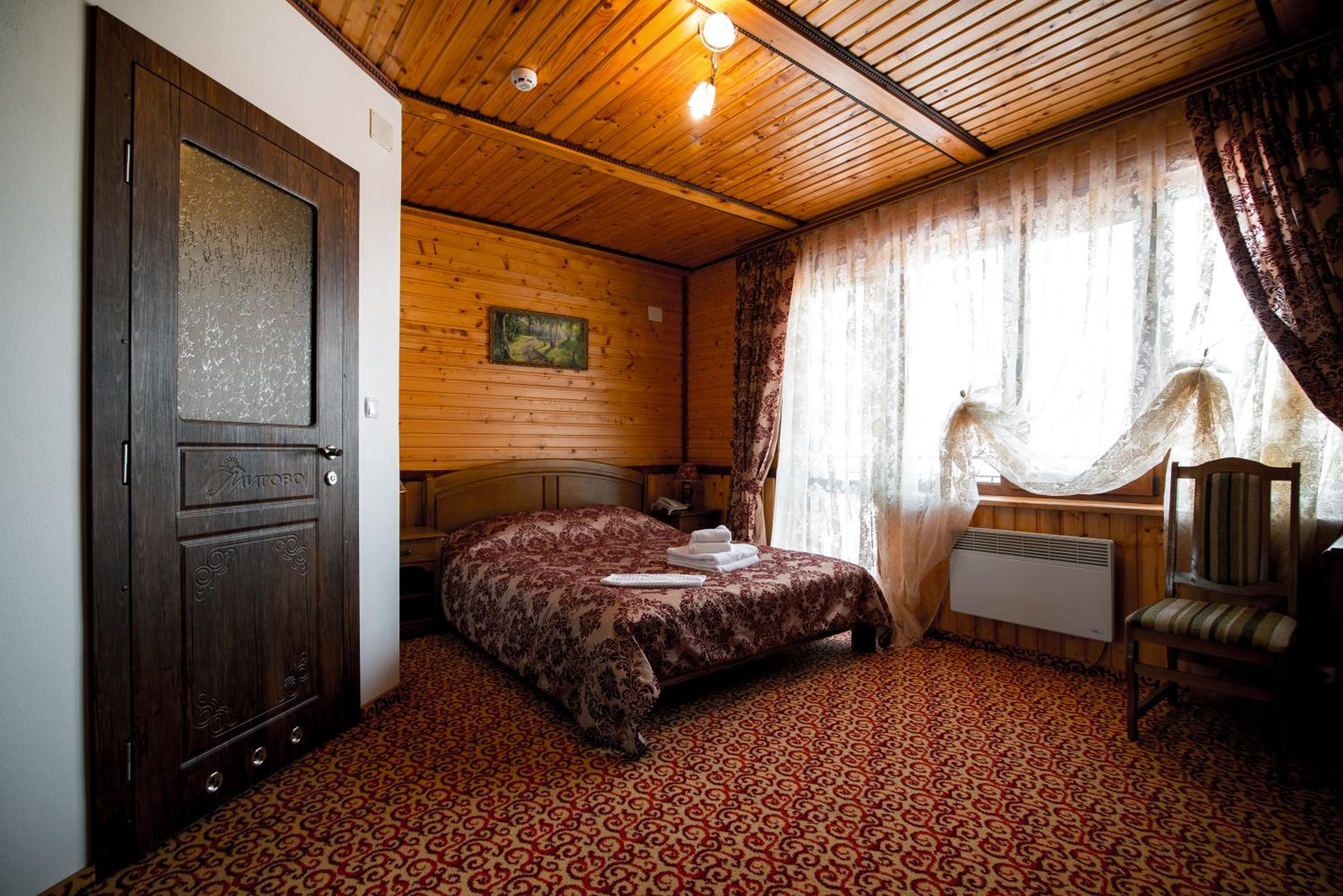 Deluxe Double Room with Extra Bed photo 3