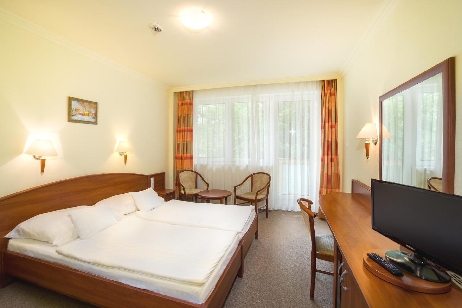 Double Room - Photo 1