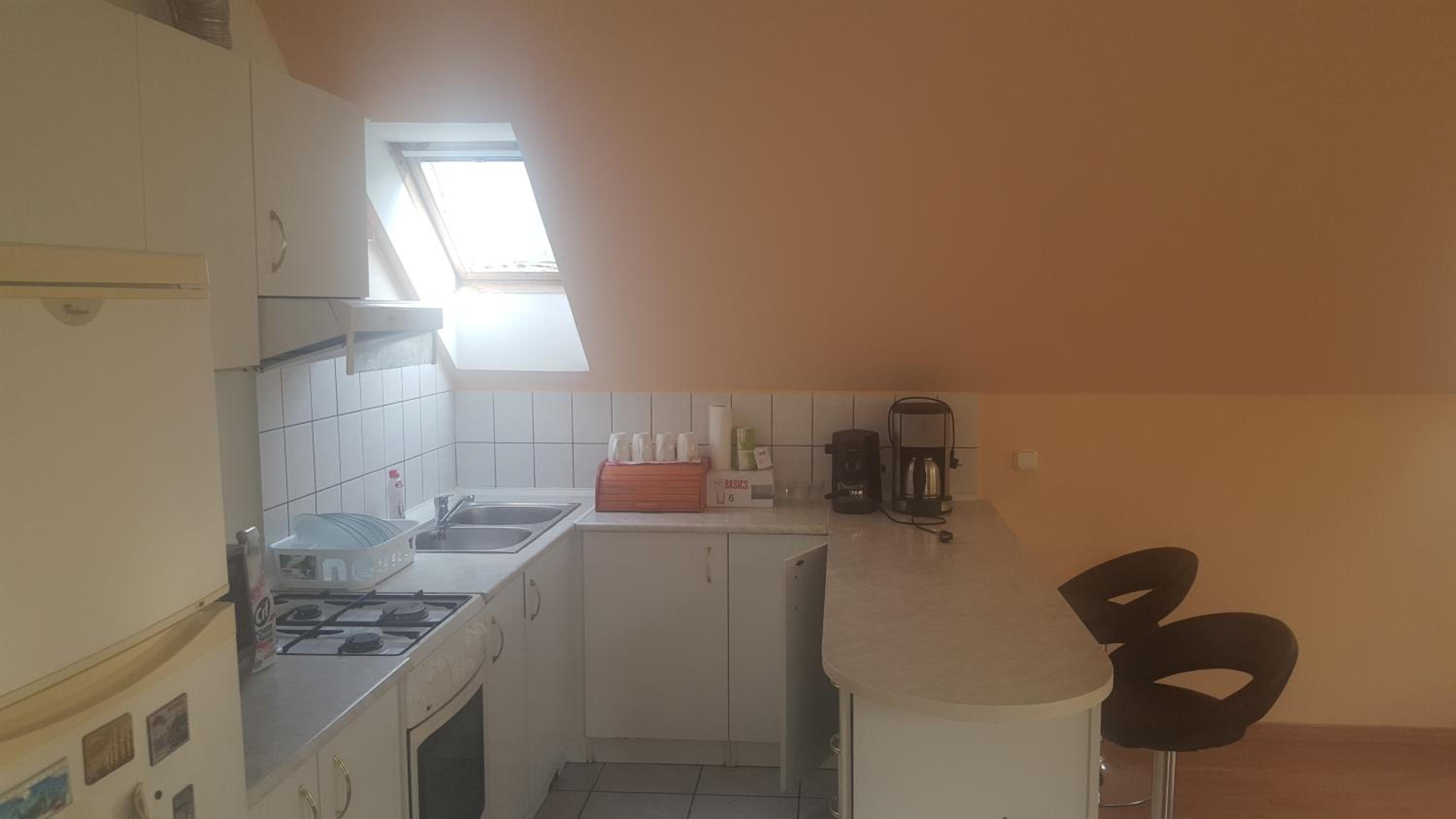 Two-Bedroom Apartment - Photo 6