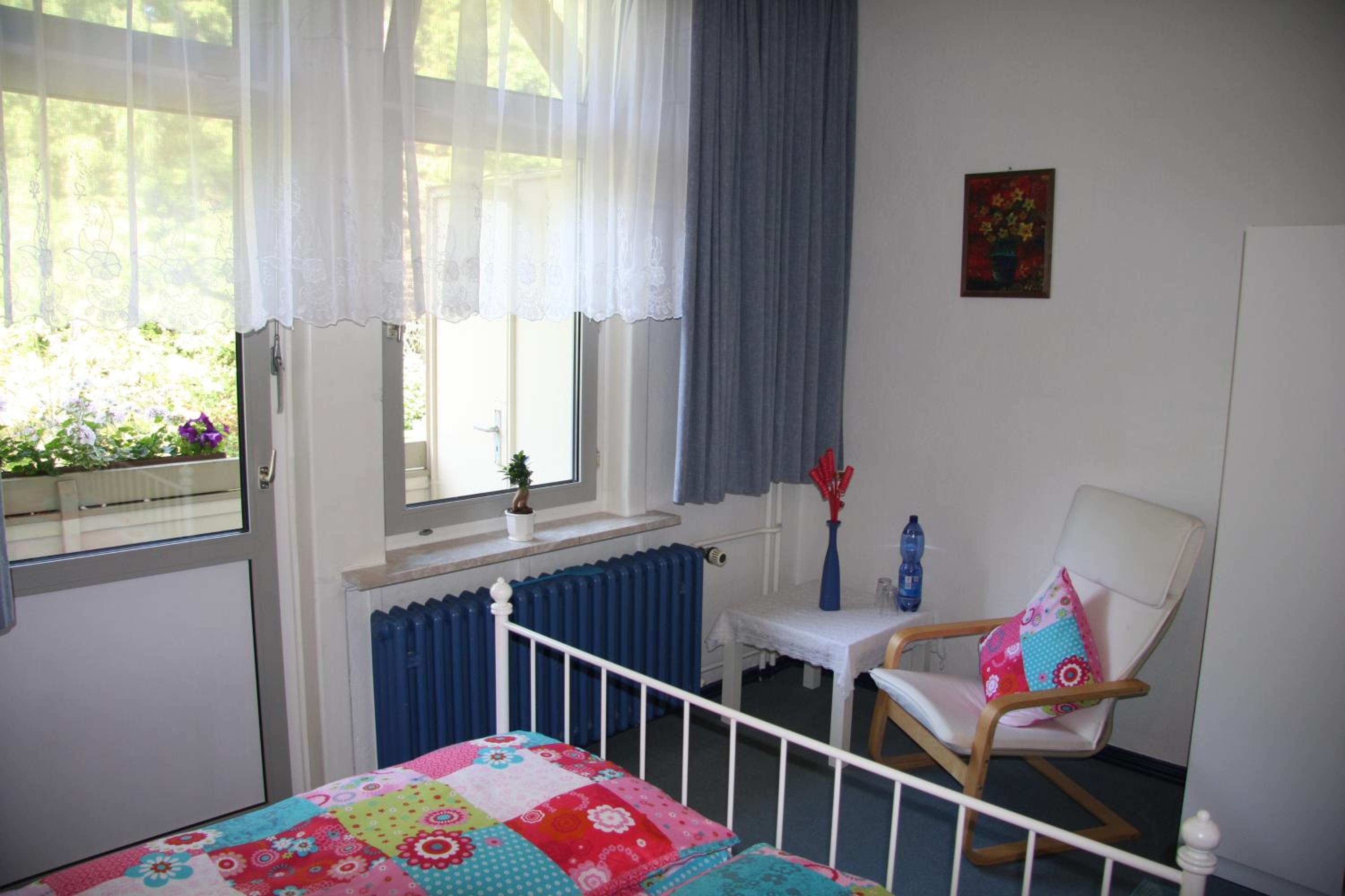 Queen Room with Balcony photo 1