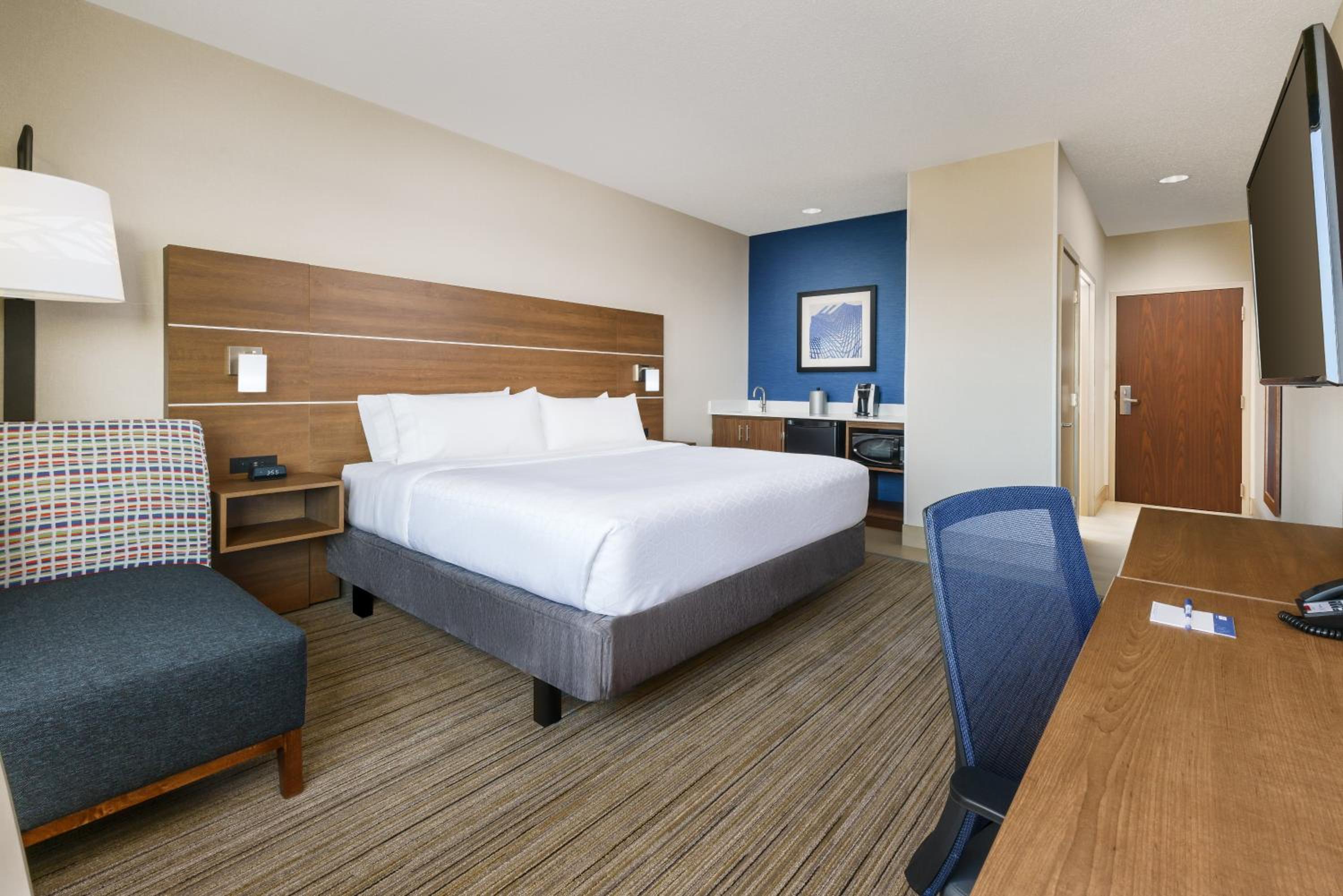 King Room with City View