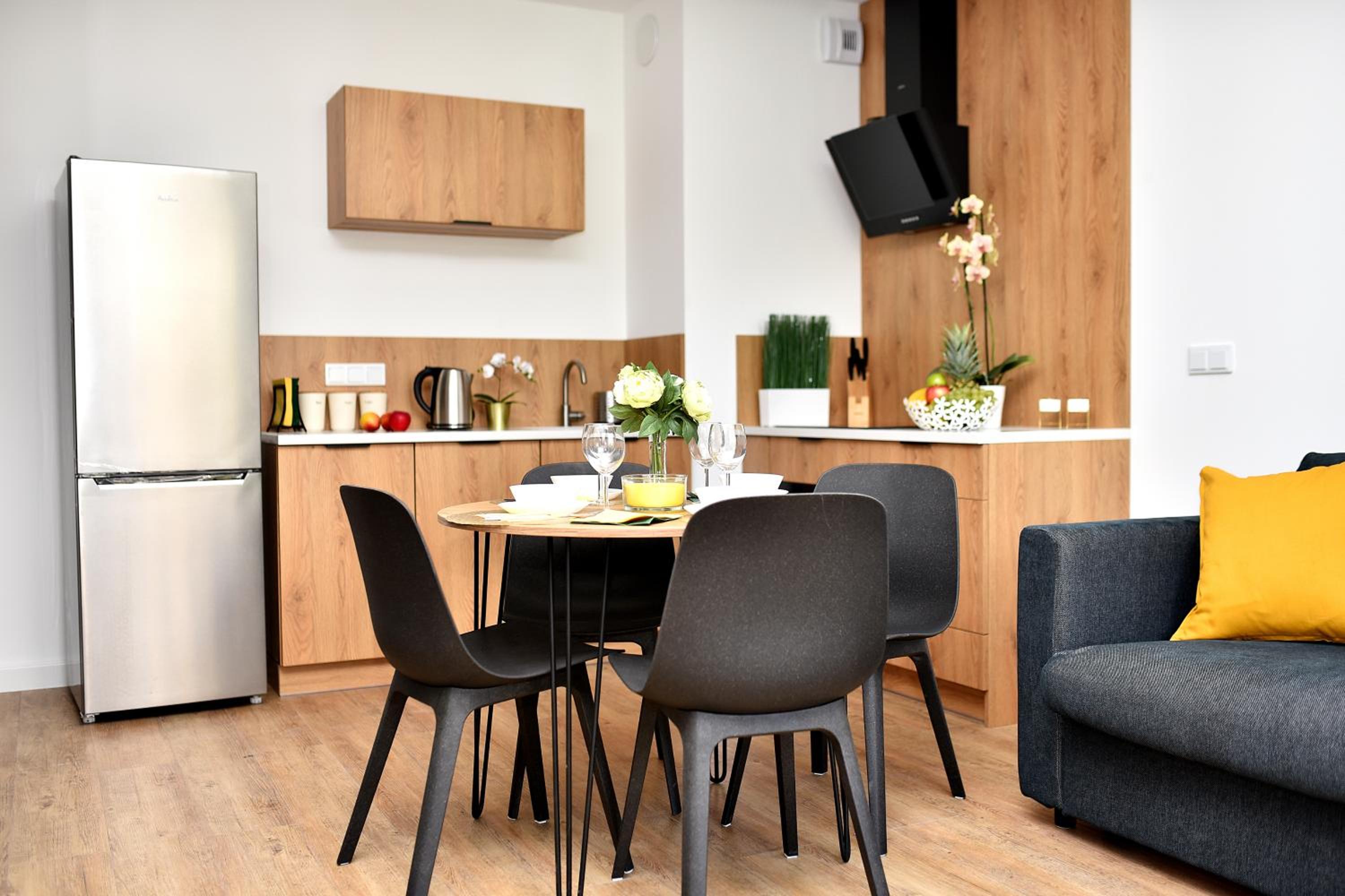 One-Bedroom Apartment - Photo 9