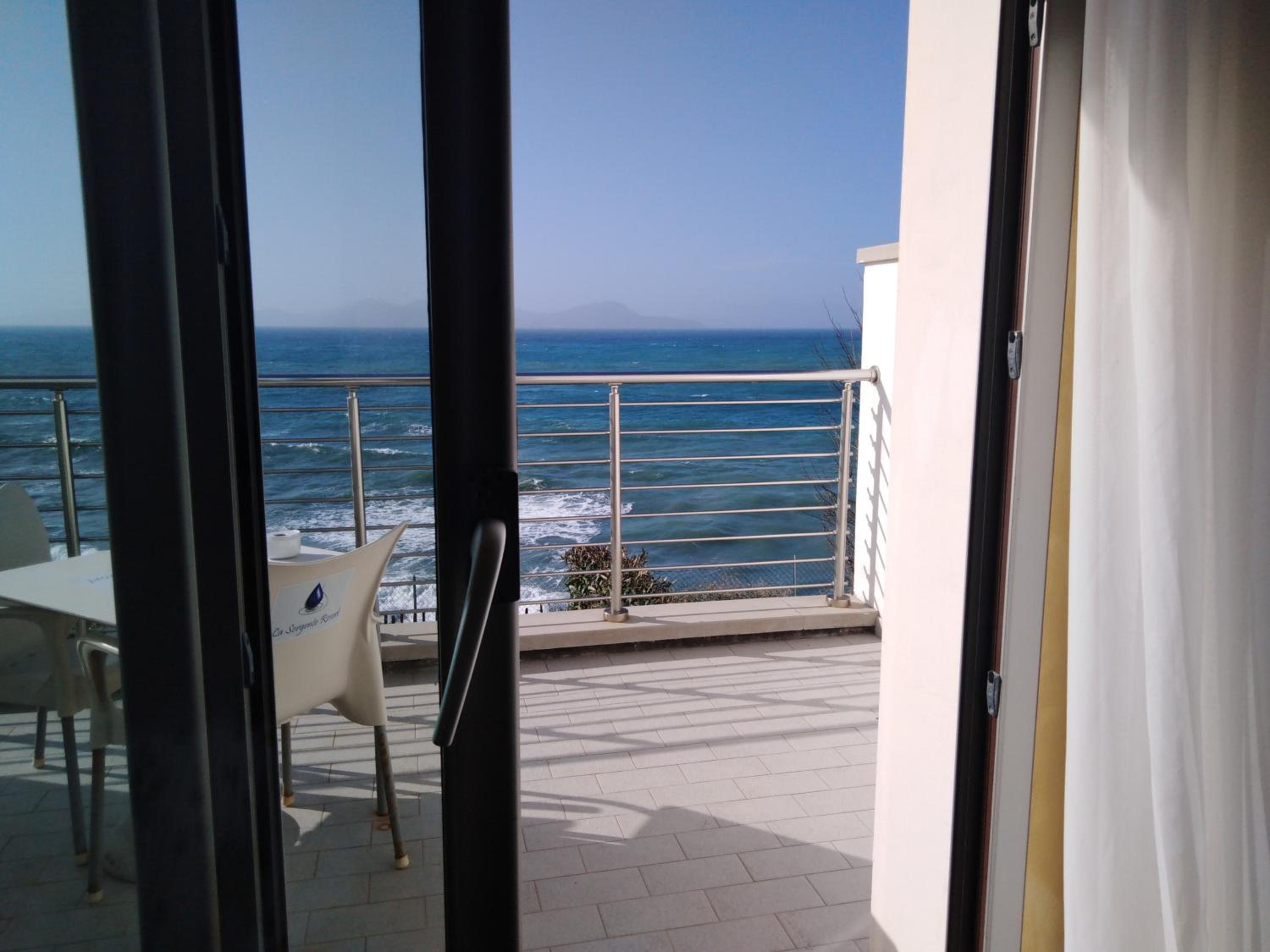King Room with Sea View photo 3