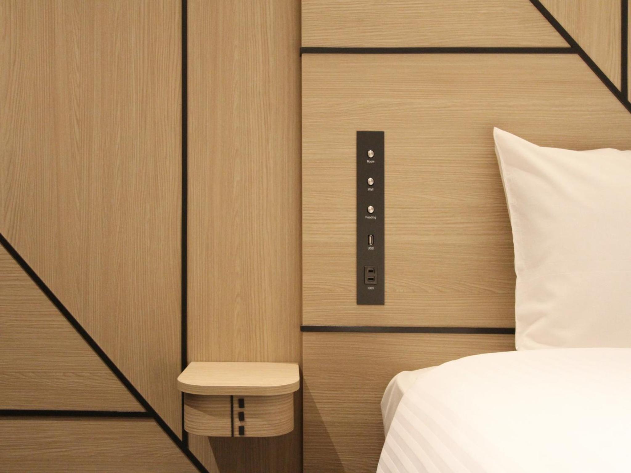 Double Room - Photo 8